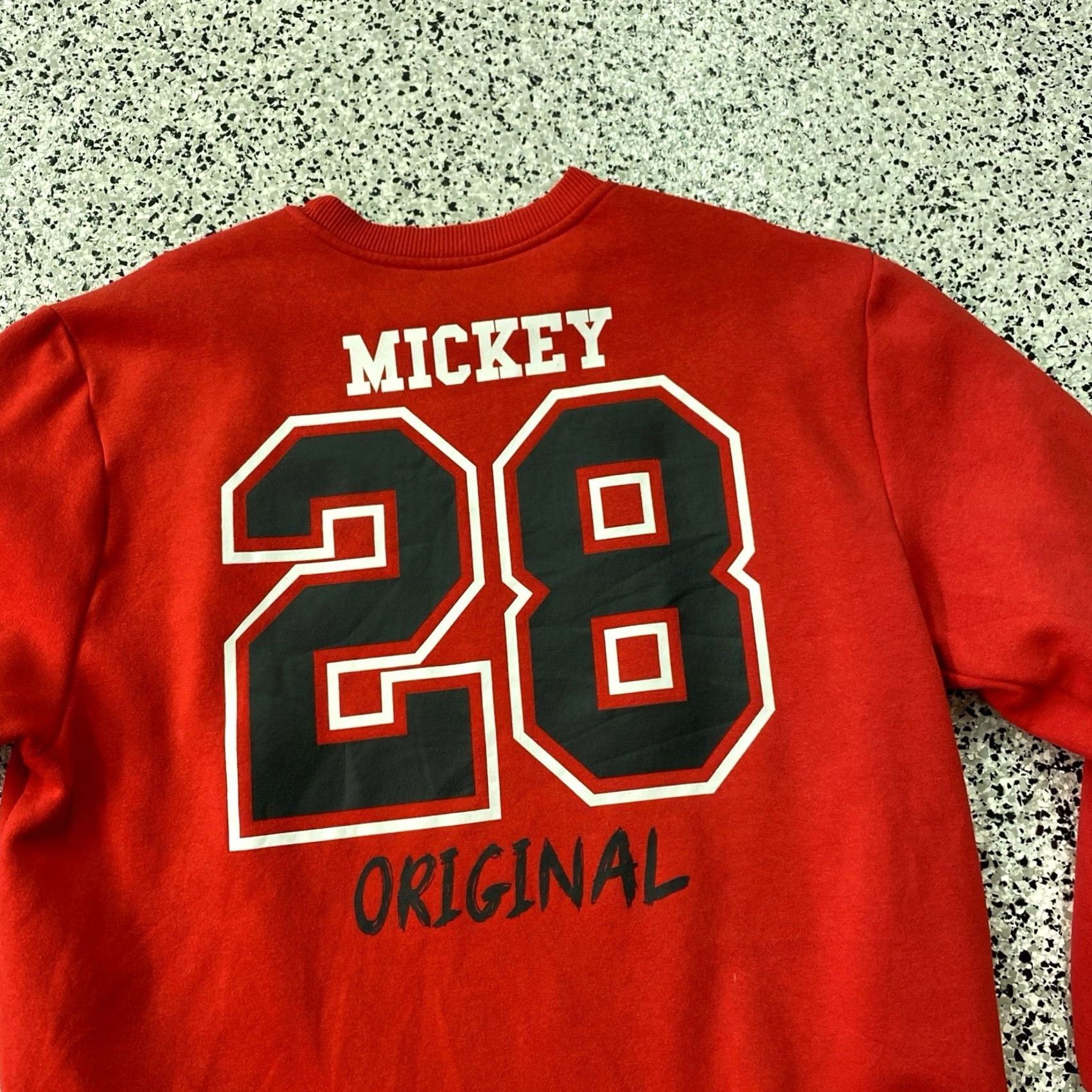 Disney VINTAGE Disney Mickey Mouse Red Sweatshirt Crew Neck Pullover Adult XL Men Regular Graphic Print Long Sleeve Size US XL / EU 56 / 4 - 5 Thumbnail