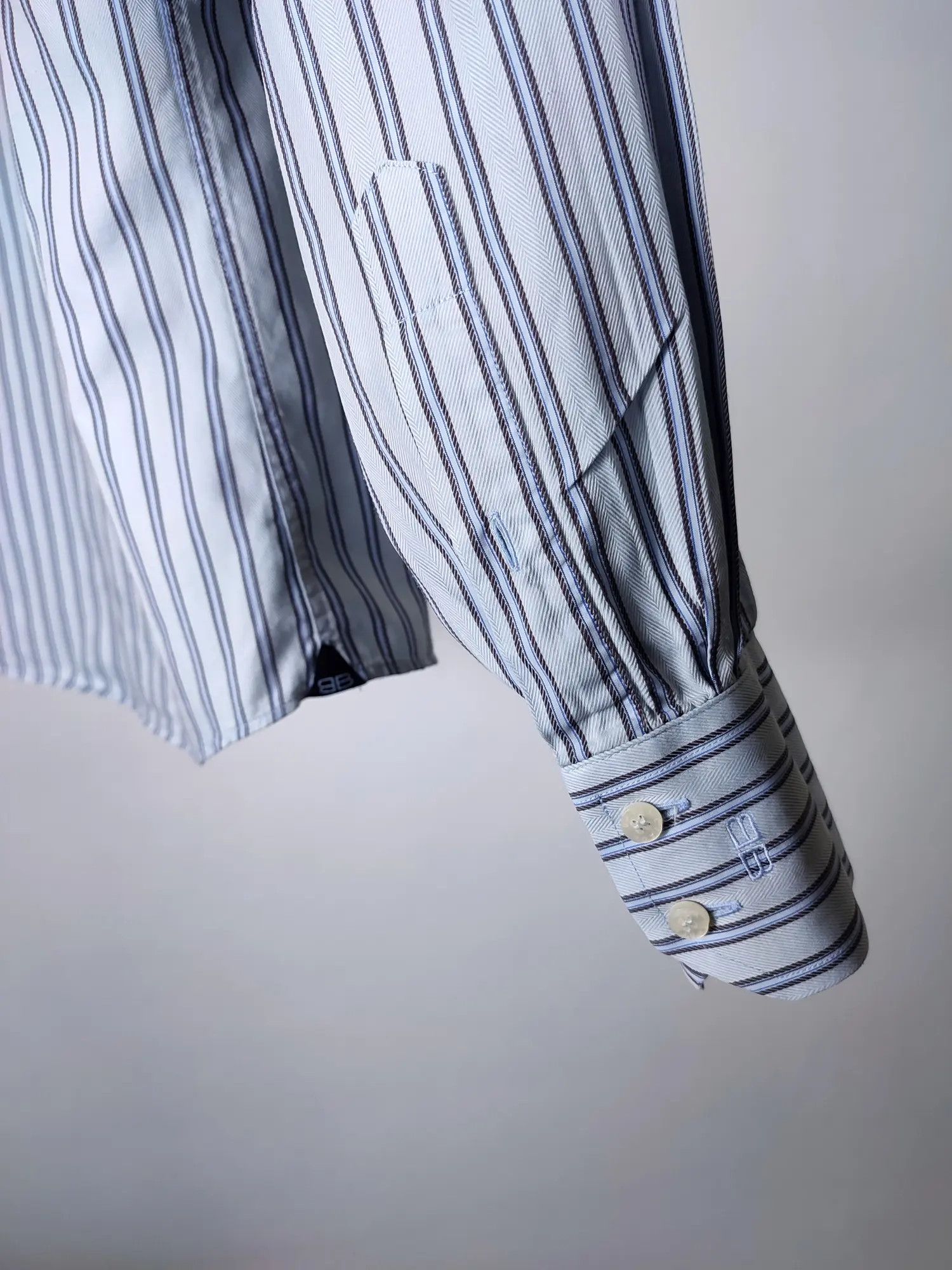 Balenciaga Balenciaga BB logo stripe vintage shirt Size US L / EU 52-54 / 3 - 7 Thumbnail