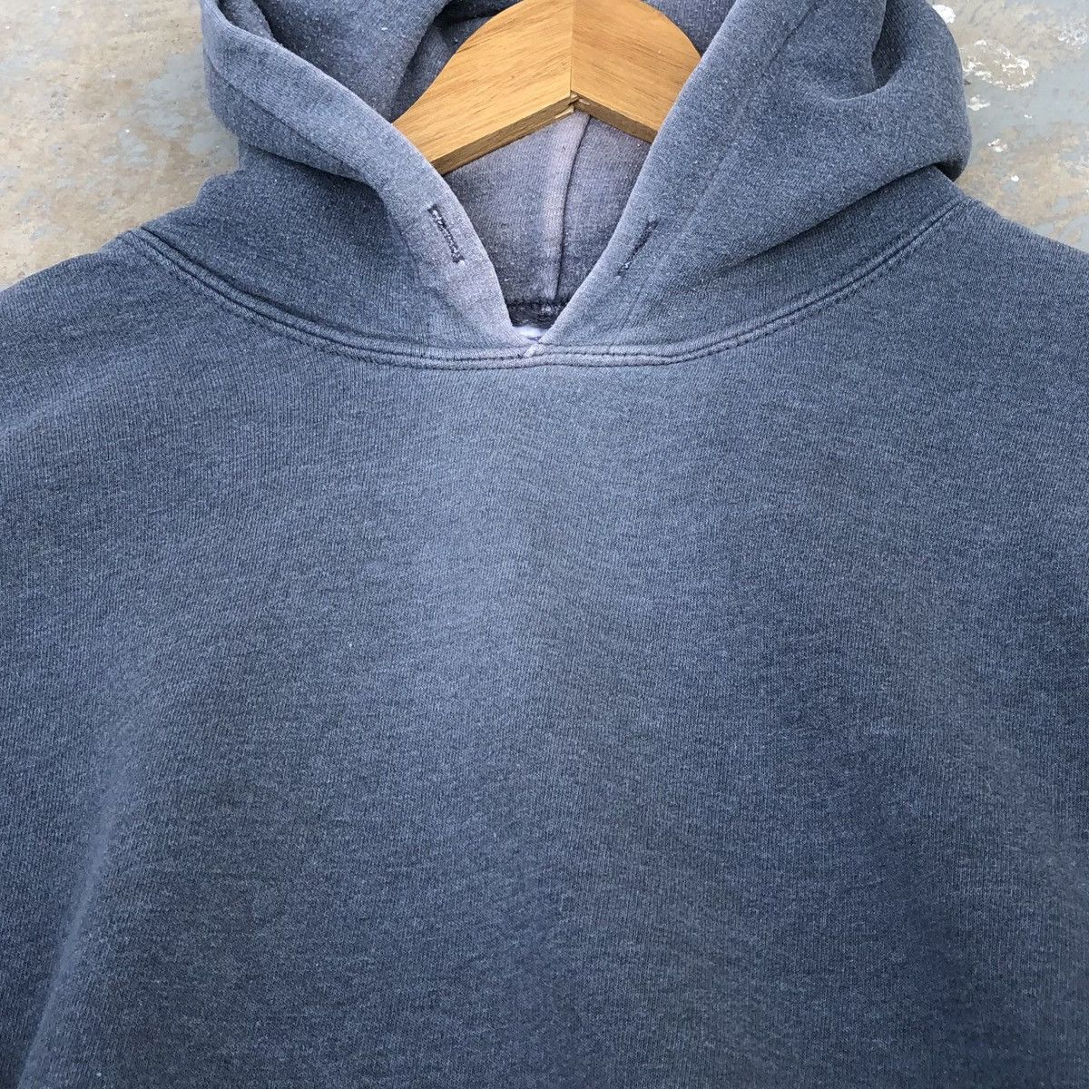 Vintage Vintage Thrashed Faded Boxy Fit Hoodie Size US M / EU 48-50 / 2 - 4 Thumbnail