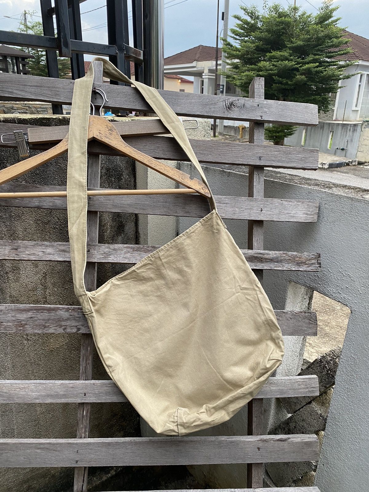Margaret Howell Margaret Howell MHL Sling Bag Tote Bag Shoulder Bag Size ONE SIZE - 4 Thumbnail