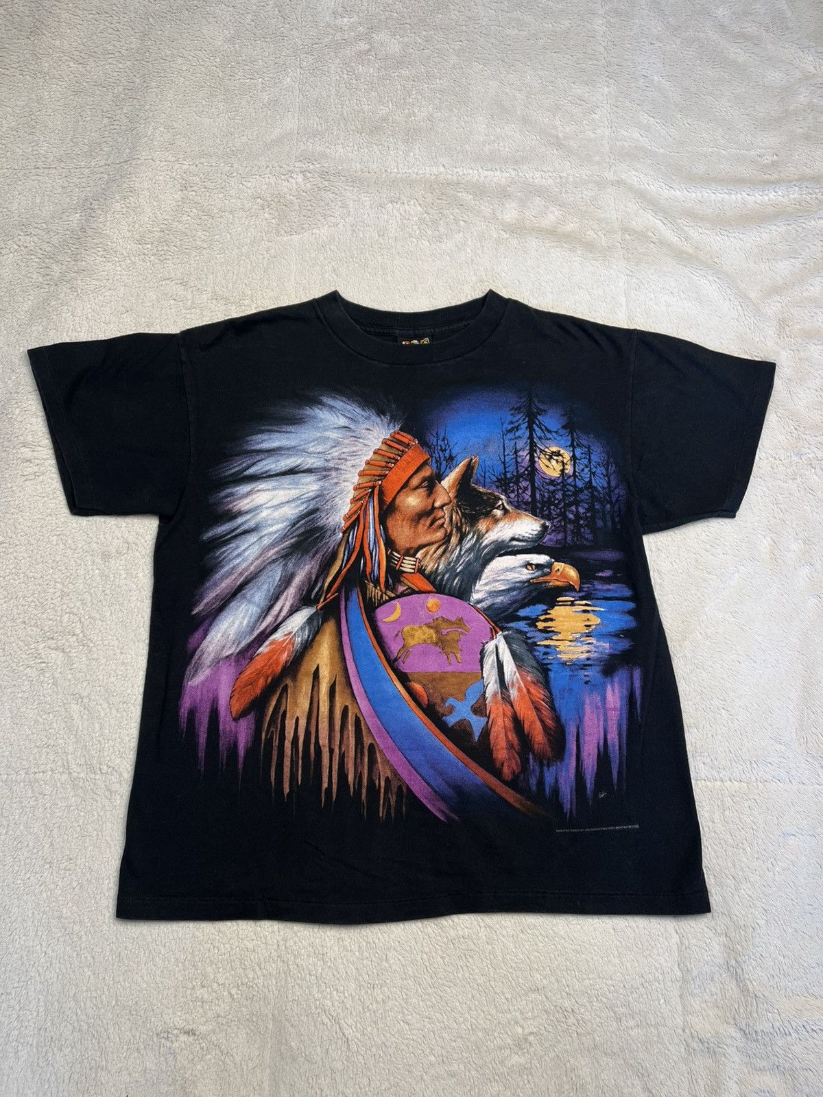 Vintage Vintage 1993 3D Emblem Indian Native American T Shirt 90s Size US L / EU 52-54 / 3 - 1 Thumbnail