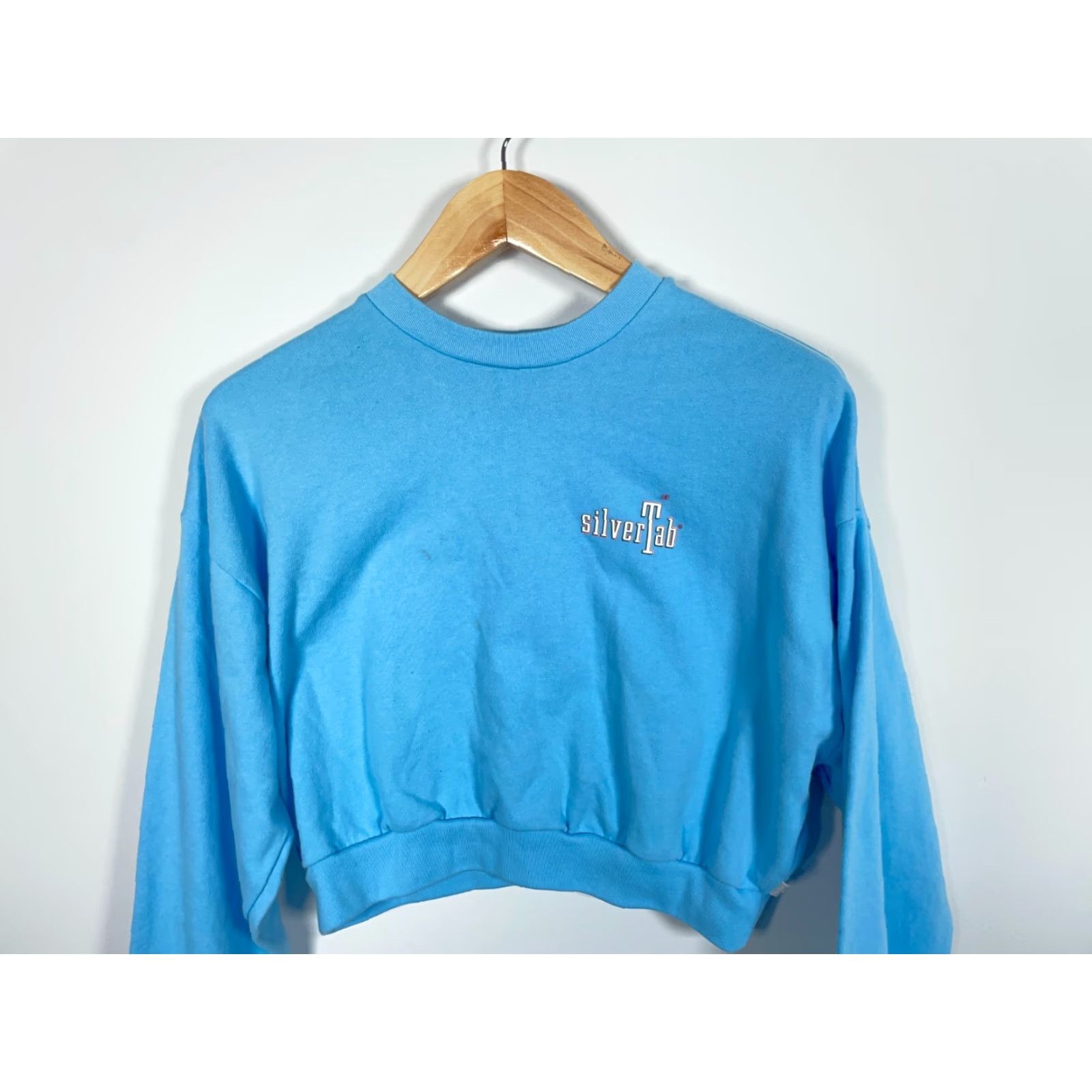 Levi's Levi's SilverTab Cropped Sweatshirt Women's Medium Blue Graphic 90s Retro Size M / US 6-8 / IT 42-44 - 4 Thumbnail
