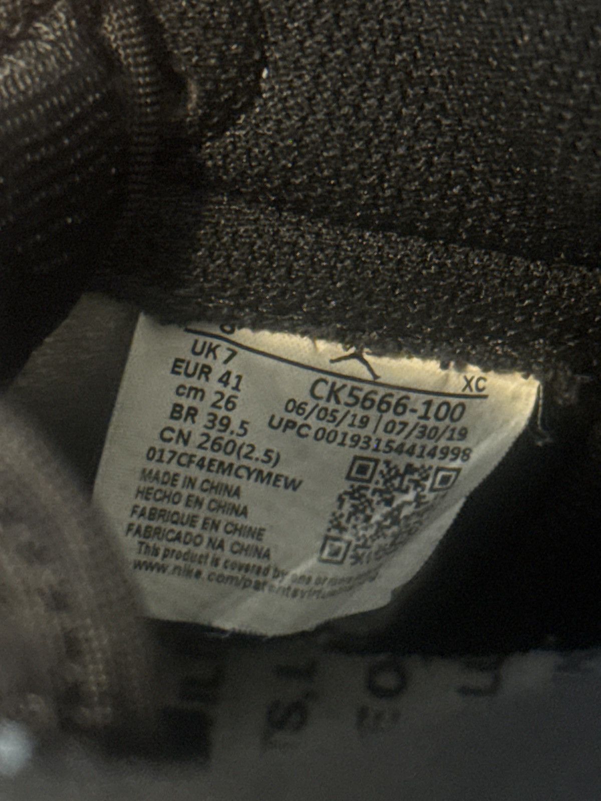 Jordan Brand Jordan 1 Retro High OG “Fearless”. Size US 8 / EU 41 - 10 Thumbnail
