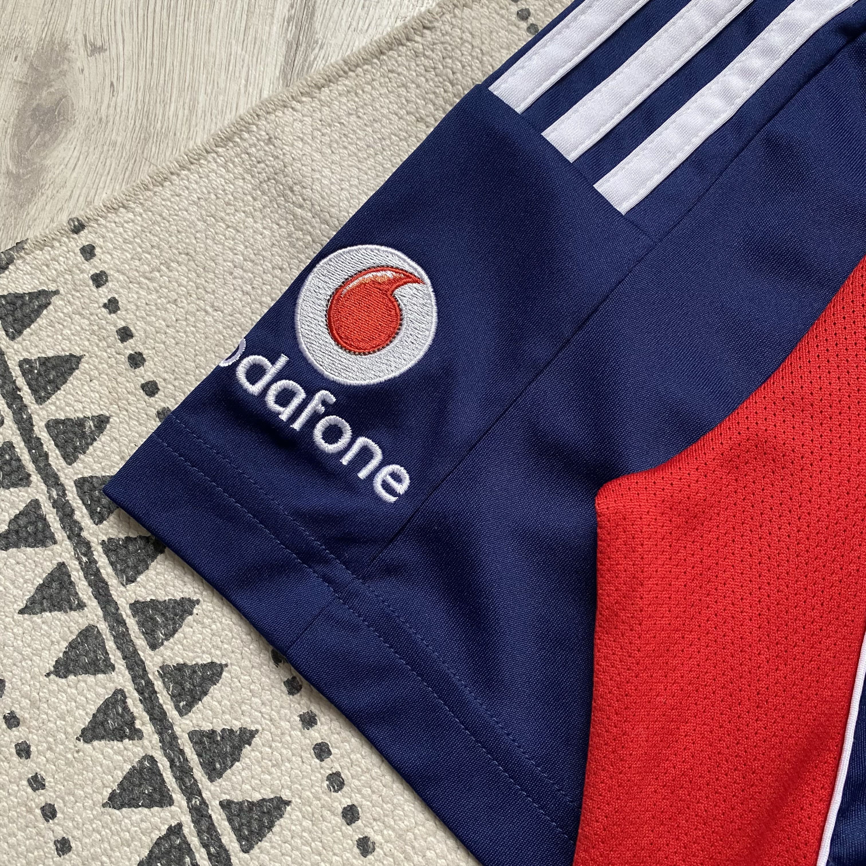 Adidas 🇬🇧 Vintage Blokcore Adidas Vodafone England jersey soccer Size US S / EU 44-46 / 1 - 5 Thumbnail