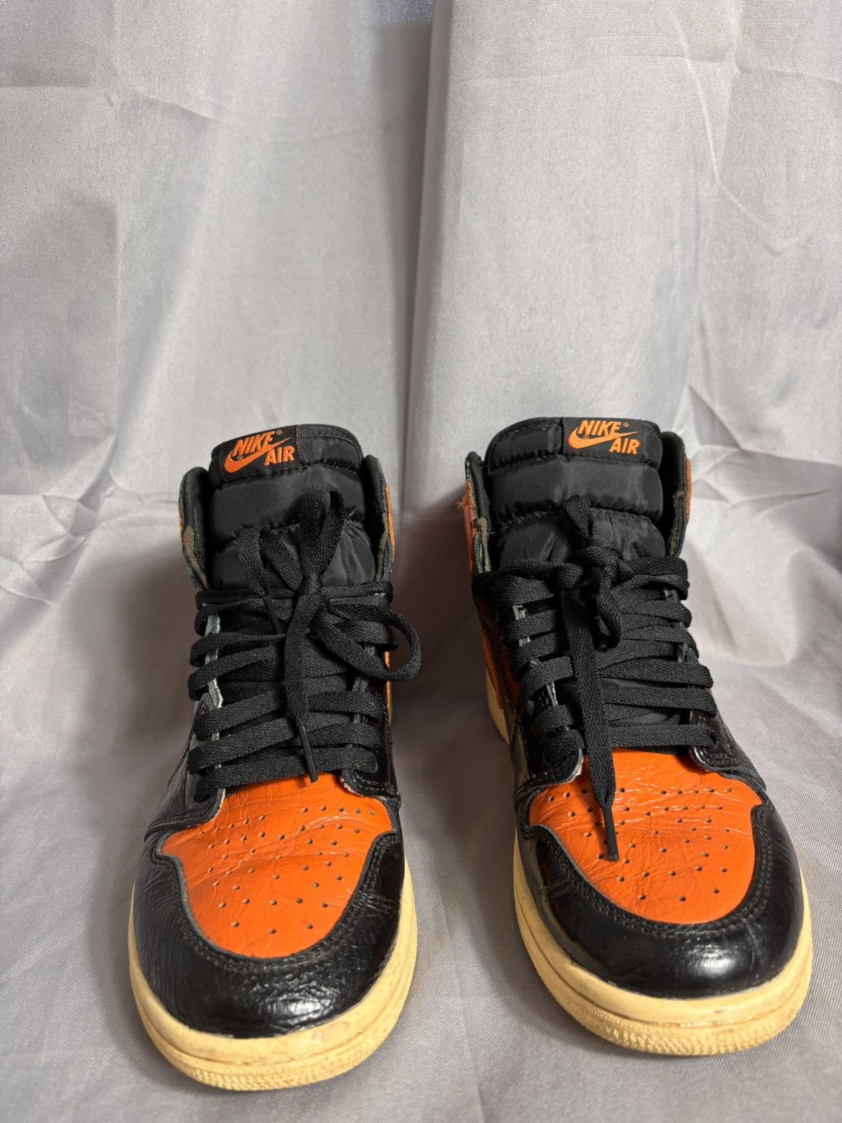 Nike Air Jordan 1 Retro High OG Shattered Backboard 3.0 sneaker Size US 8 / EU 41 - 1 Thumbnail