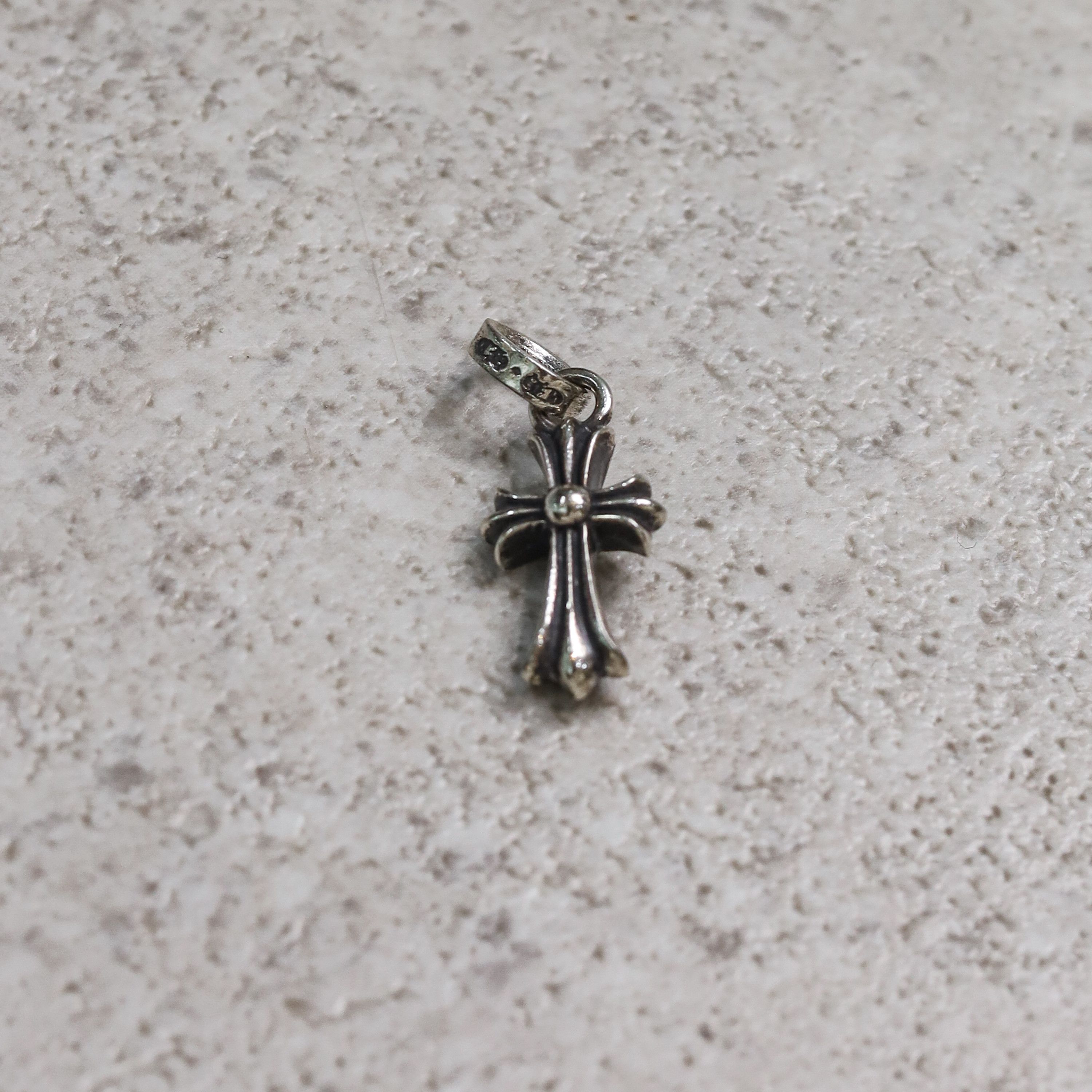 Chrome Hearts CHROME HEARTS Cross Baby Fat Charm SILVER Size ONE SIZE - 4 Thumbnail