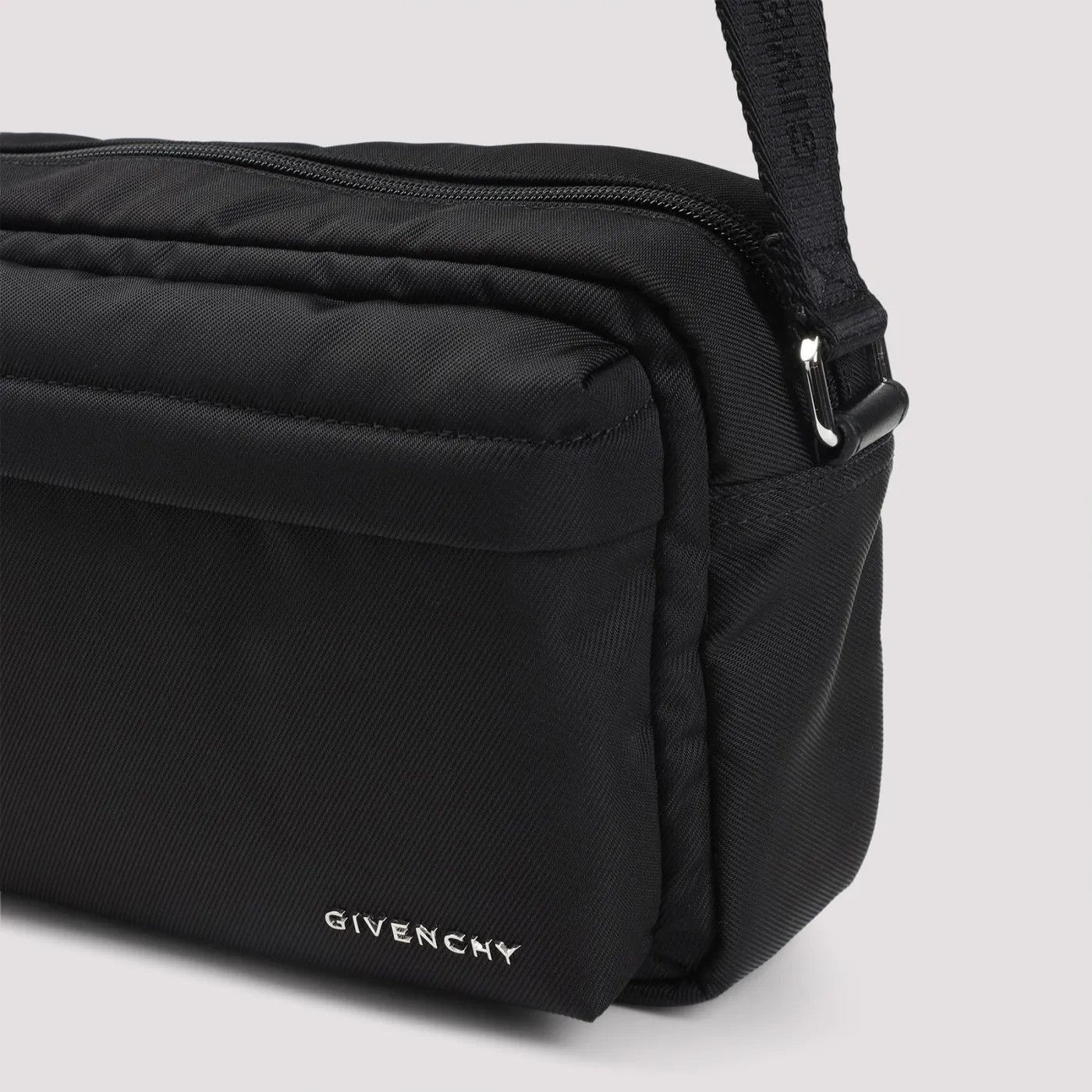 Givenchy GIVENCHY Black Essential Shoulder Bag New & Authentic Size ONE SIZE - 4 Thumbnail
