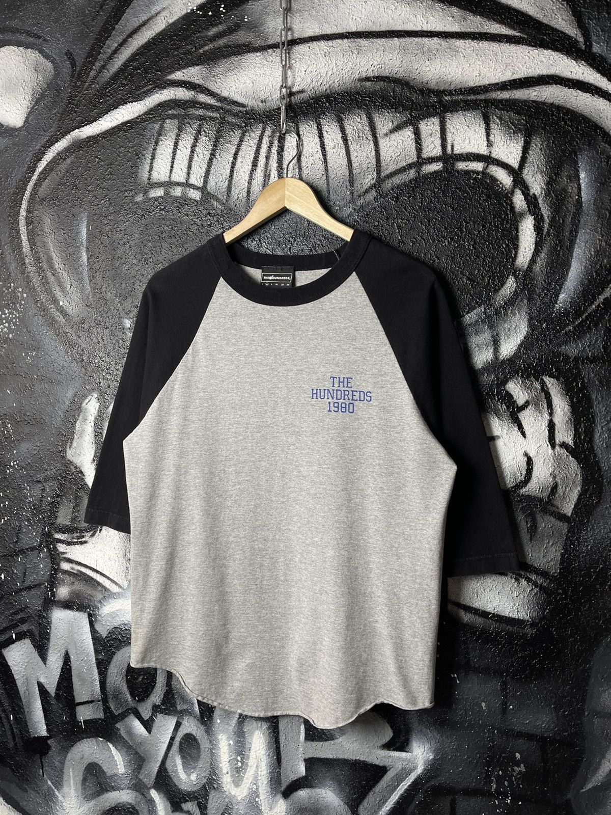 The Hundreds × Vintage Y2K The Hundreds T-Shirt Size M Size US M / EU 48-50 / 2 - 1 Thumbnail