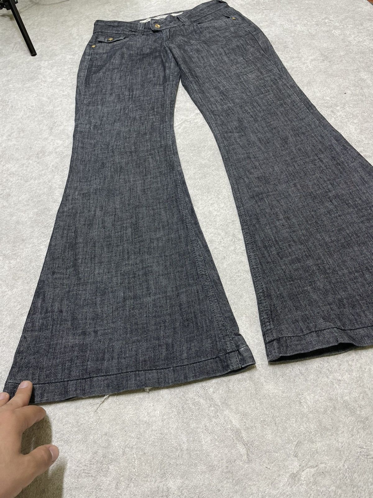 If Six Was Nine × Japanese Brand × Le Grande Bleu (L.G.B.) Obsidian Flare Denim — LGB × Ifsixwasnine Hybrid Size US 33 - 2 Thumbnail