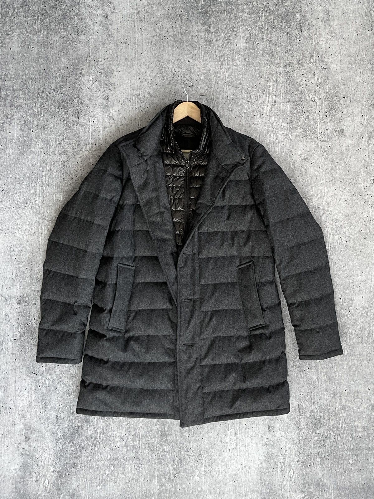 Moncler vallier coat 2025