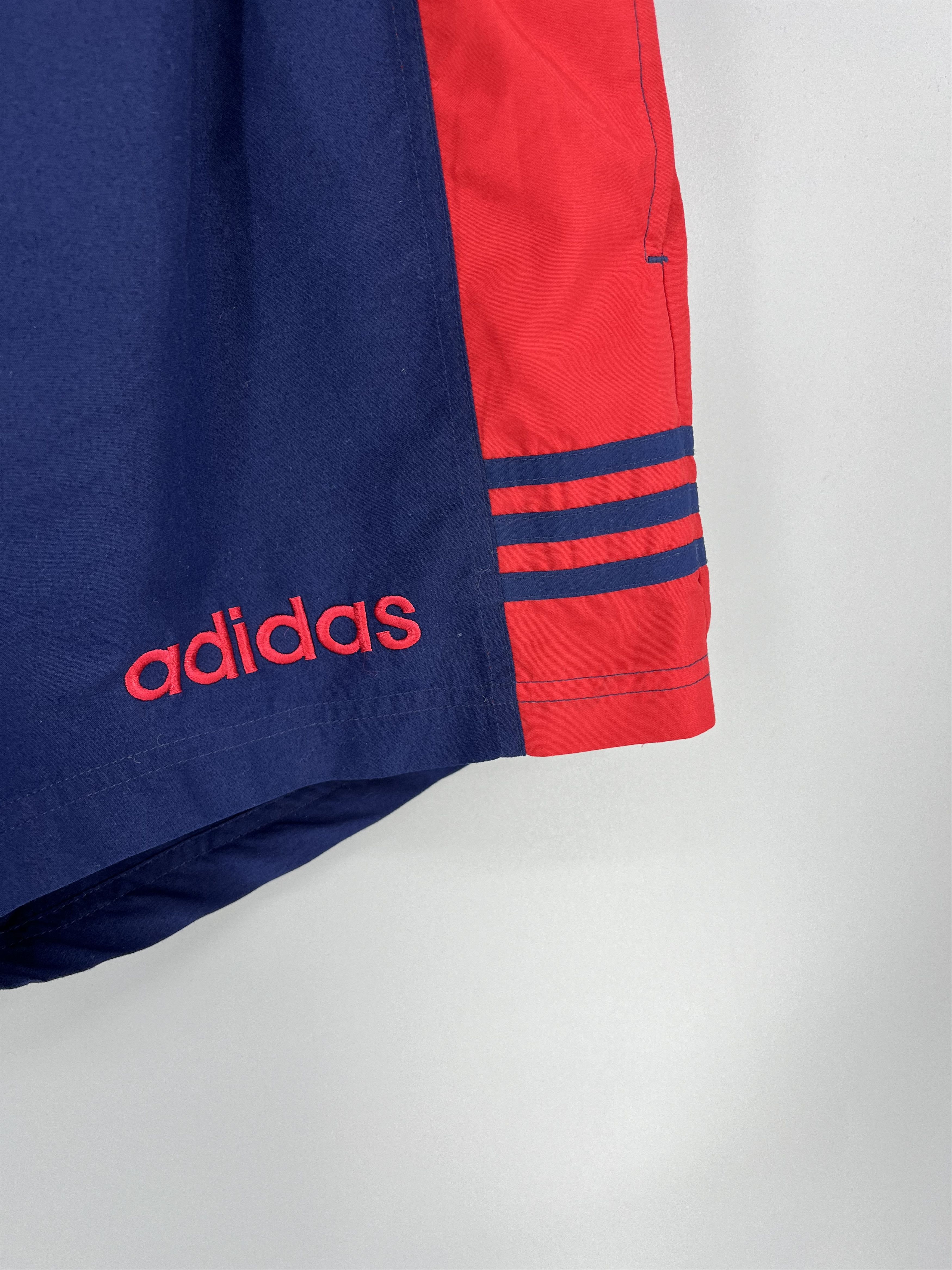 Adidas × Vintage Vintage Y2K Adidas mini logo shorts streetwear Style Size US 34 / EU 50 - 5 Thumbnail