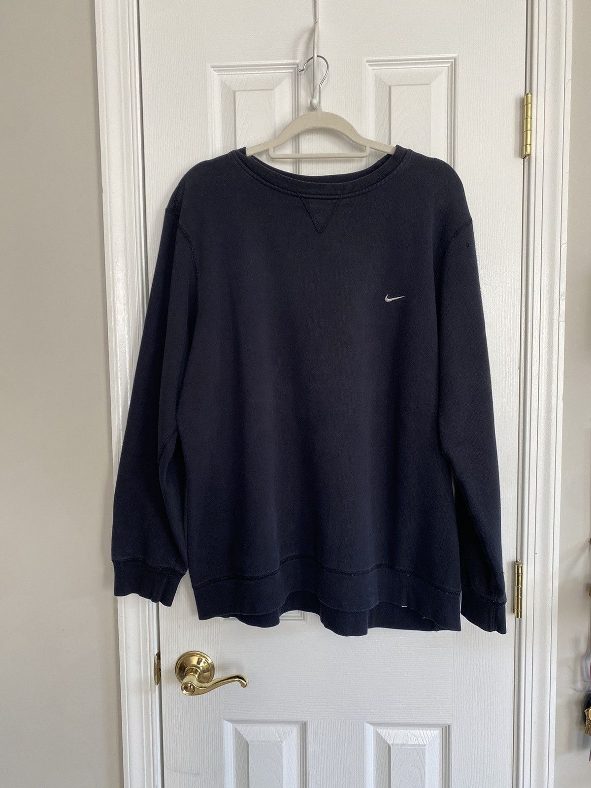 BLACK VINTAGE NIKE CLASSIC SWOOSH PULLOVER SWEATSHIRT