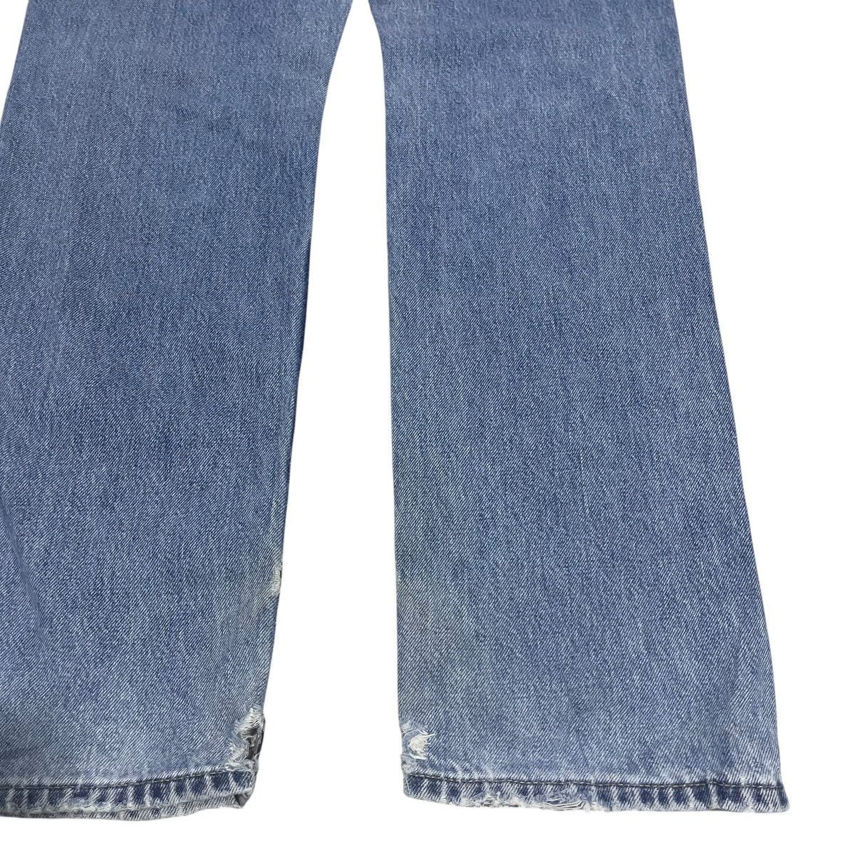 If Six Was Nine × Japanese Brand × Le Grande Bleu (L.G.B.) VINTAGE UNIQLO LIGHT BLUE WASHED DENIM PANTS Size US 32 / EU 48 - 14 Thumbnail