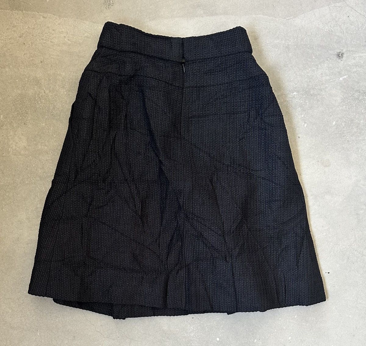 Chanel VINTAGE CHANEL SKIRT Size 26" / US 2 / IT 38 - 7 Thumbnail