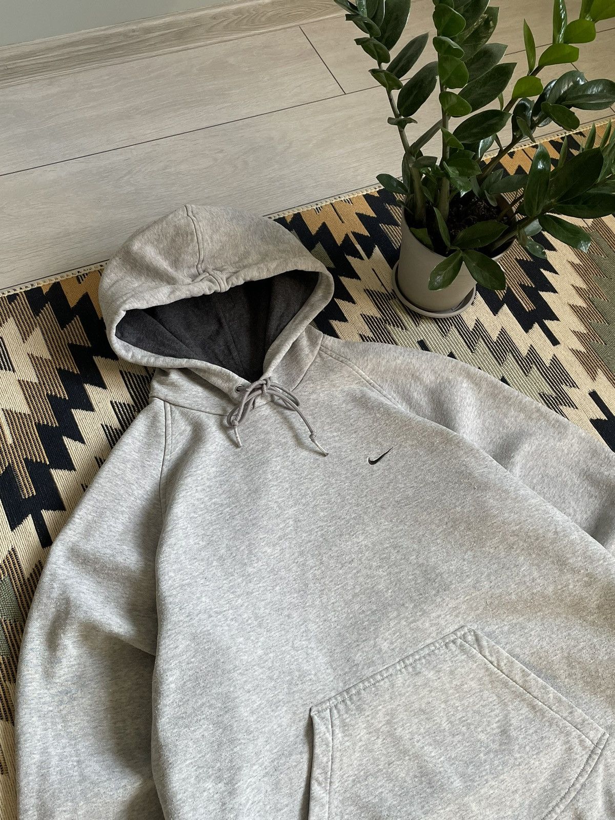 Vintage Vintage 90’s Nike Swoosh Oversized Hoodie Size US L / EU 52-54 / 3 - 6 Thumbnail