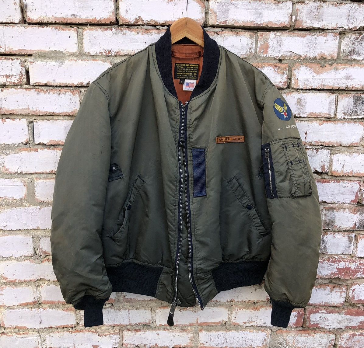 Avirex VTG Avirex Flyers Mans Intermediate Ma-1 Faded Bomber Jacket Size US L / EU 52-54 / 3 - 1 Thumbnail