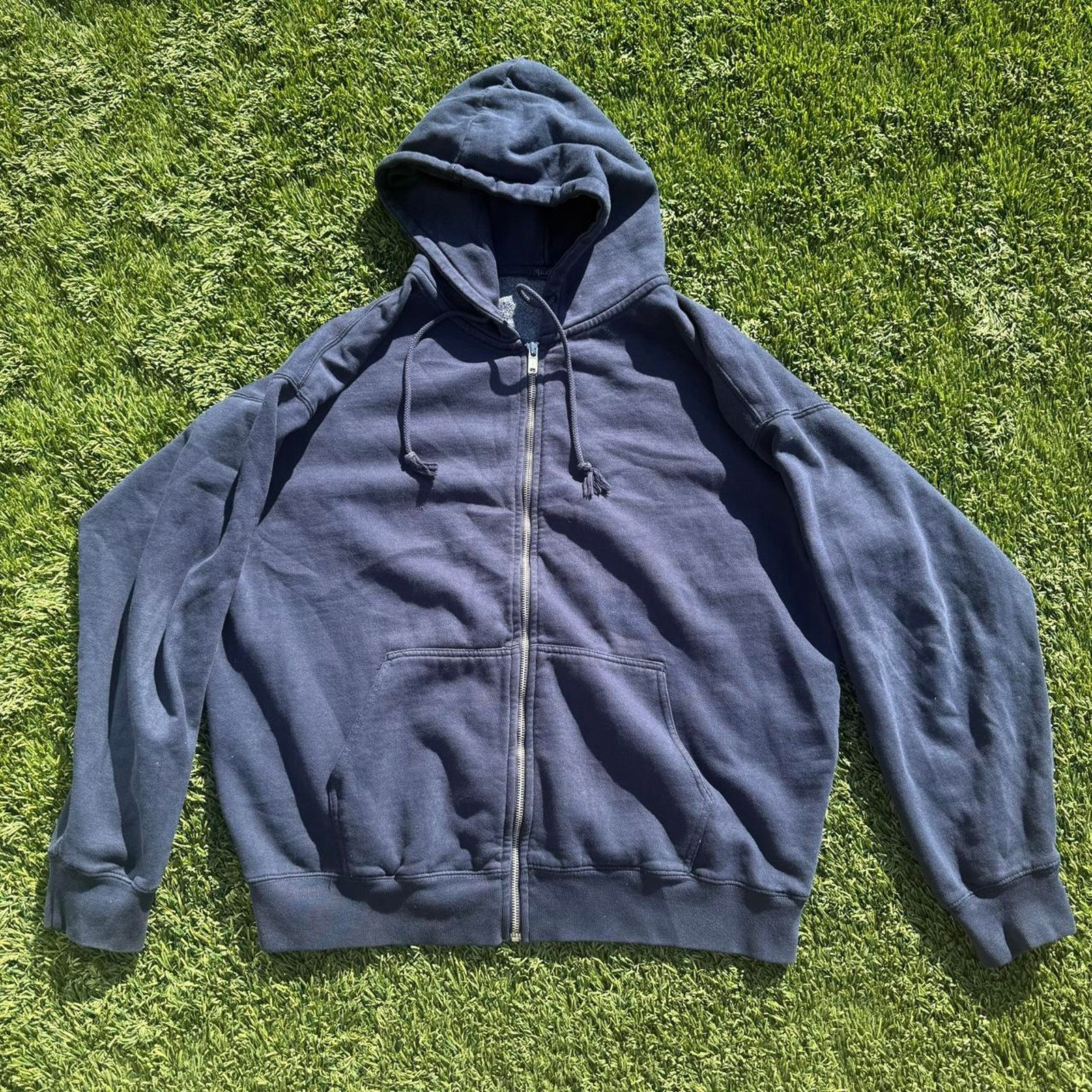 Brandy Melville Brandy Melville Hoodie Navy Blue Oversied One Size Size ONE SIZE - 1 Thumbnail