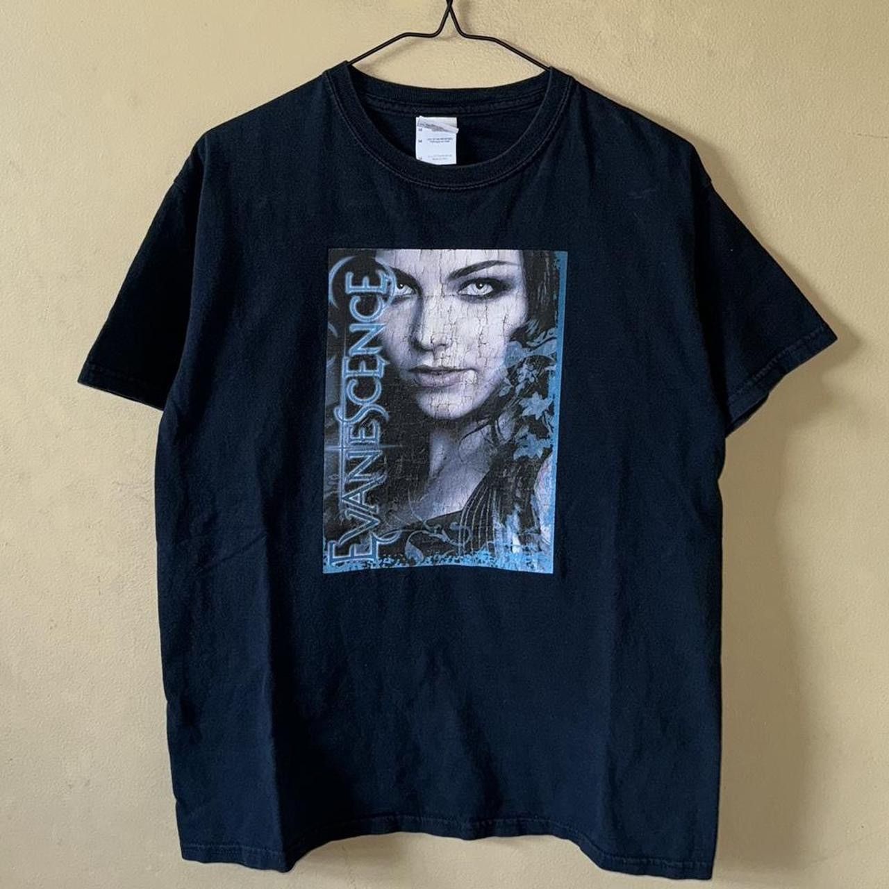 Vintage Vintage 2000s Evanescence Nu-Metal Amy Lee Rare Band Tee Size US M / EU 48-50 / 2 - 1 Thumbnail