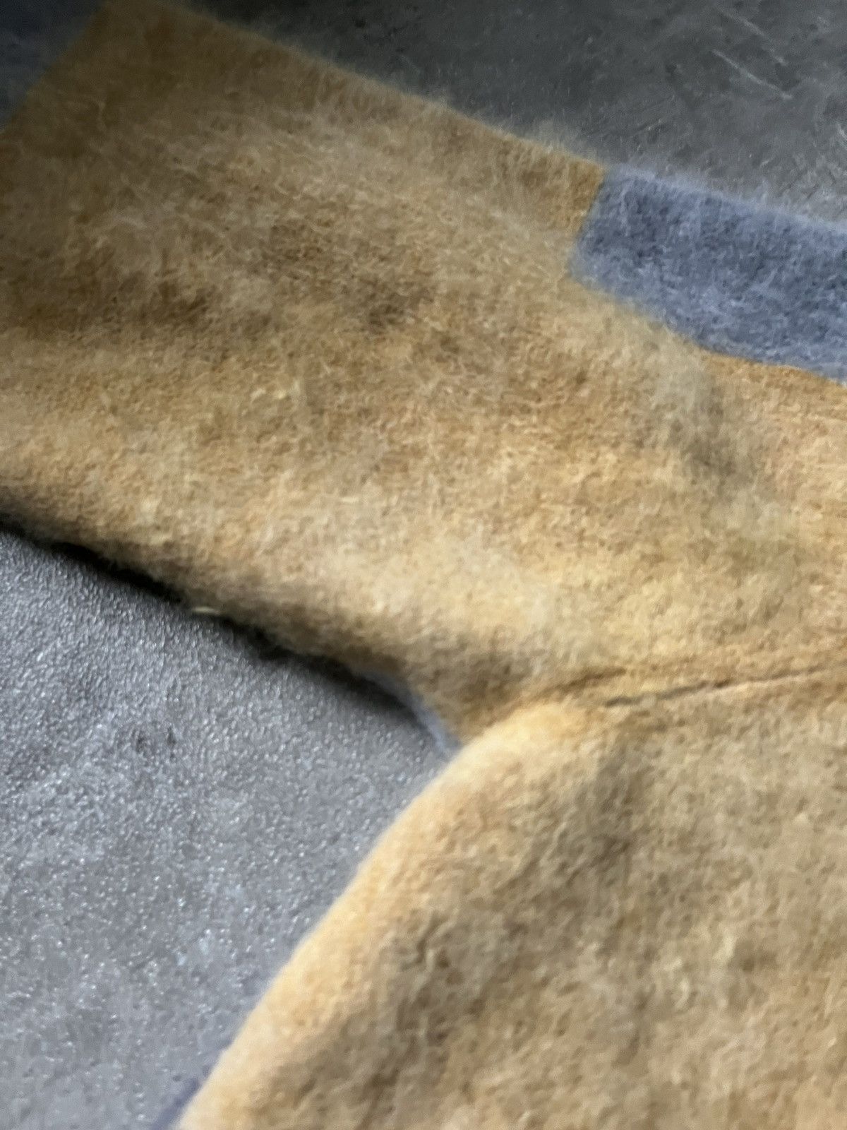 Prada Prada F/W 17 glass of wine and book angora fuzzy sweater Size US M / EU 48-50 / 2 - 19 Thumbnail
