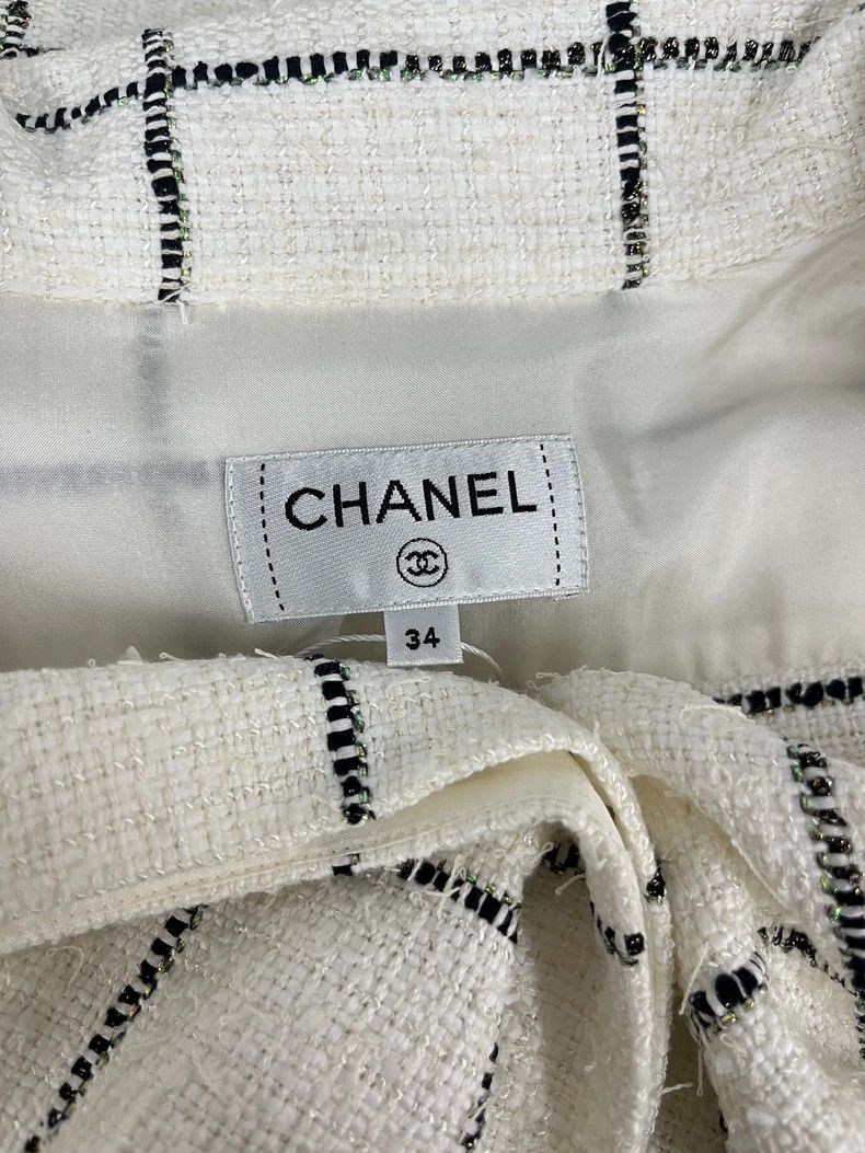 Chanel Chanel White plaid tweed lapel short sleeves Size XXS / US 00 / IT 34 - 3 Thumbnail