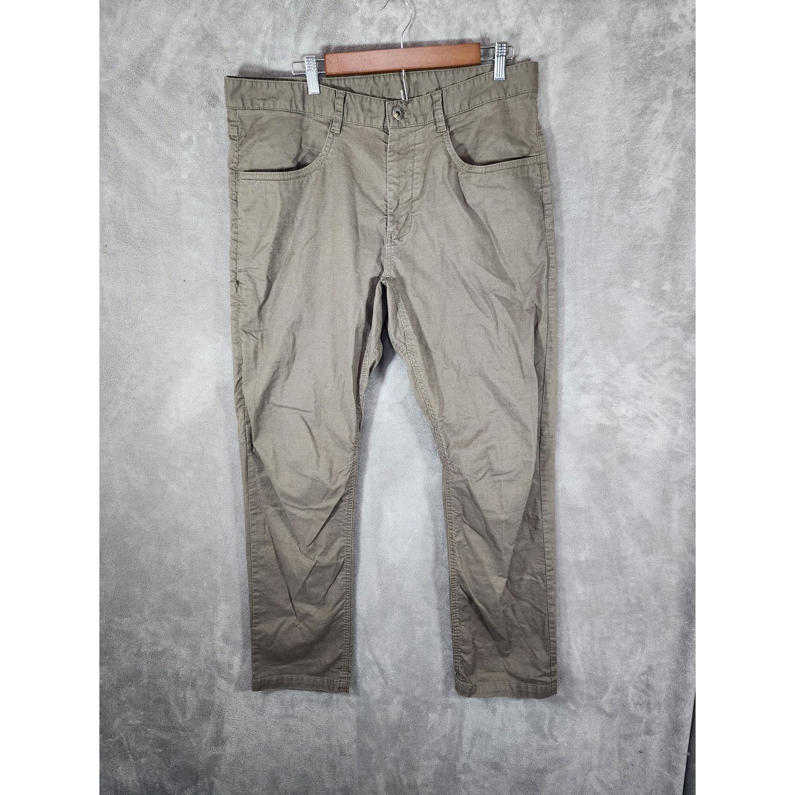 The North Face The North Face Men's 36 Beige Jeans Casual Outdoor Durable Size US 36 / EU 52 - 1 Thumbnail