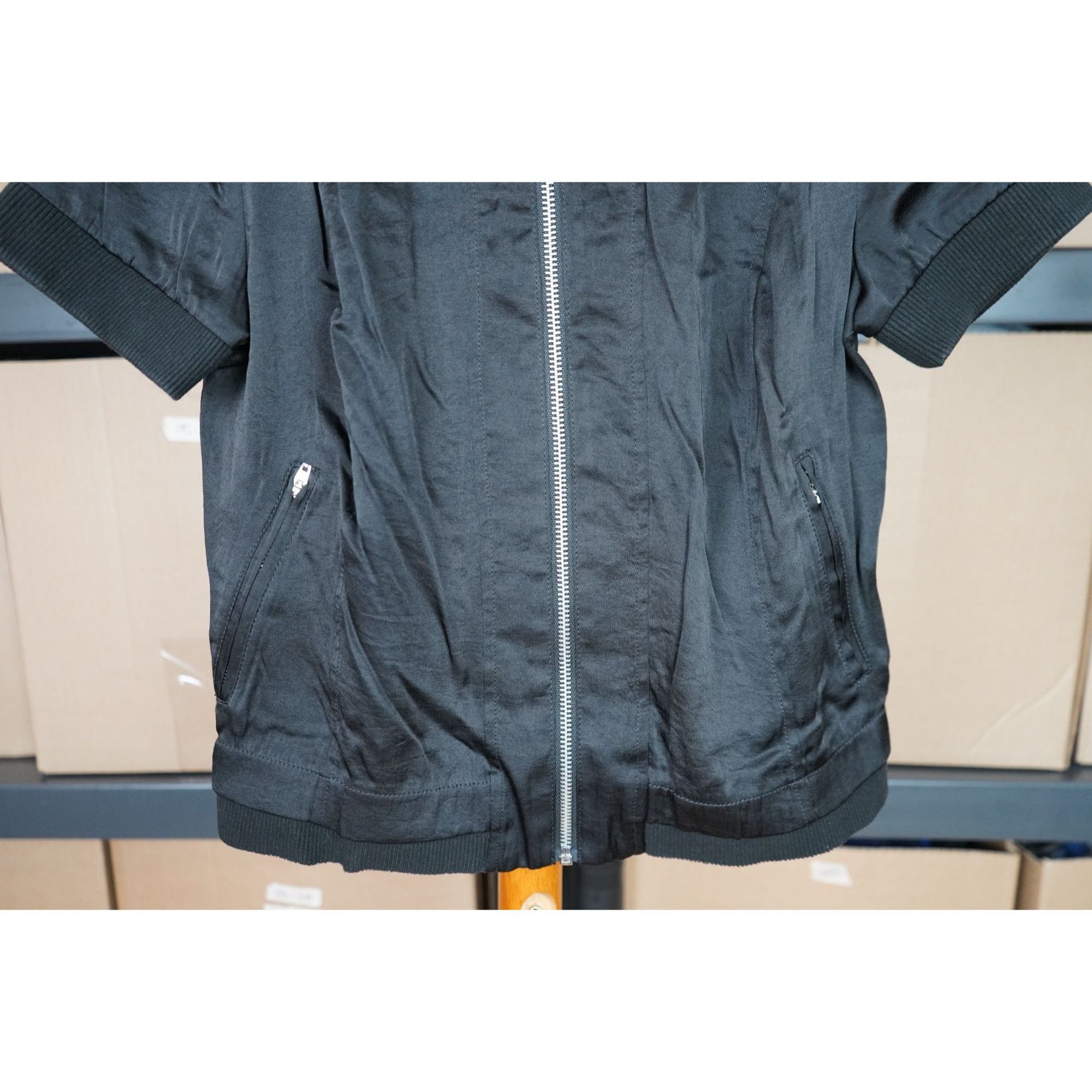 Guess Guess Black Zip-up Top Women's S #419 Size S / US 4 / IT 40 - 4 Thumbnail