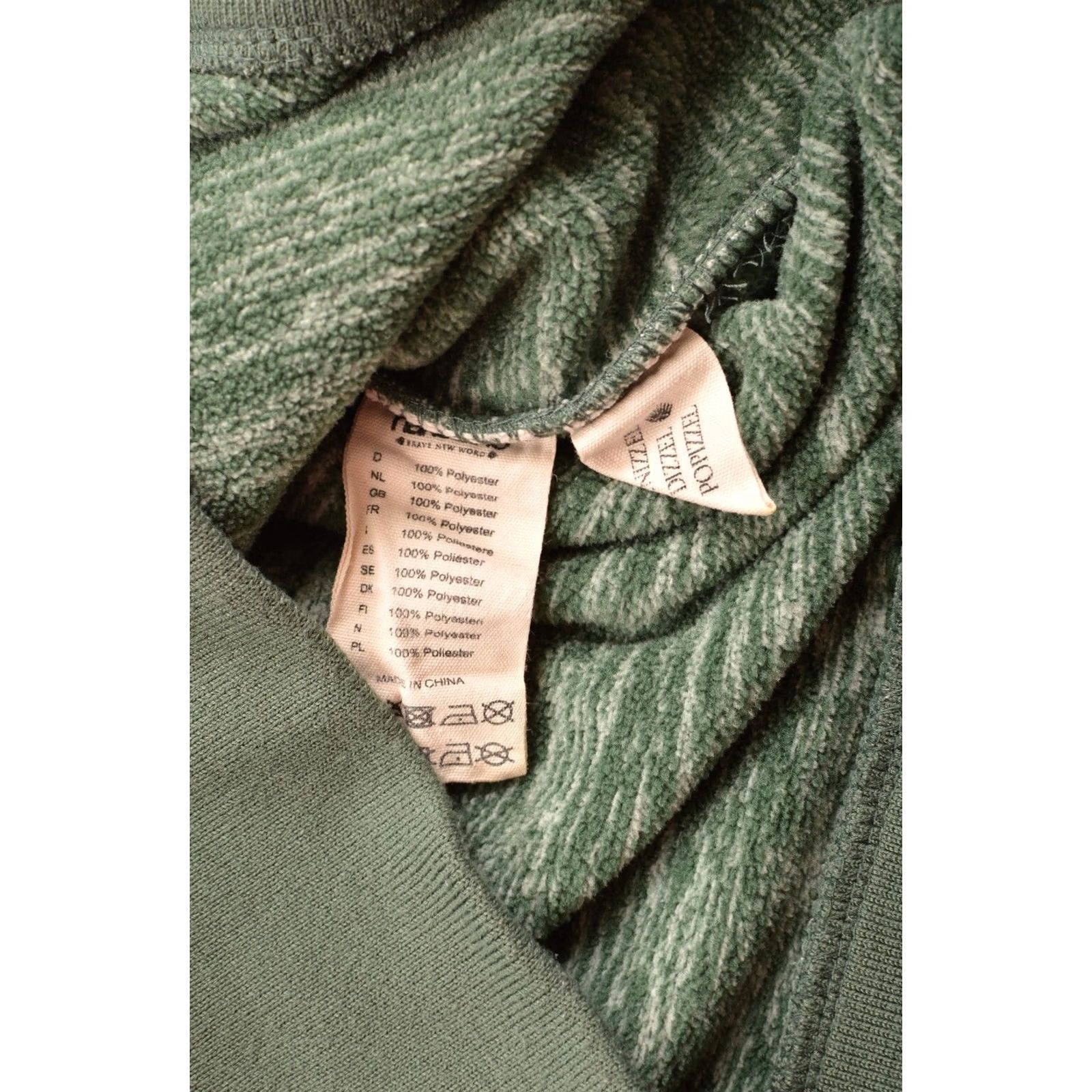 Vintage Naketano Brave New Word Green Fleece Pullover Hoodie Hoody M Women Long Sleeve Hoodie Size M / US 6-8 / IT 42-44 - 5 Thumbnail