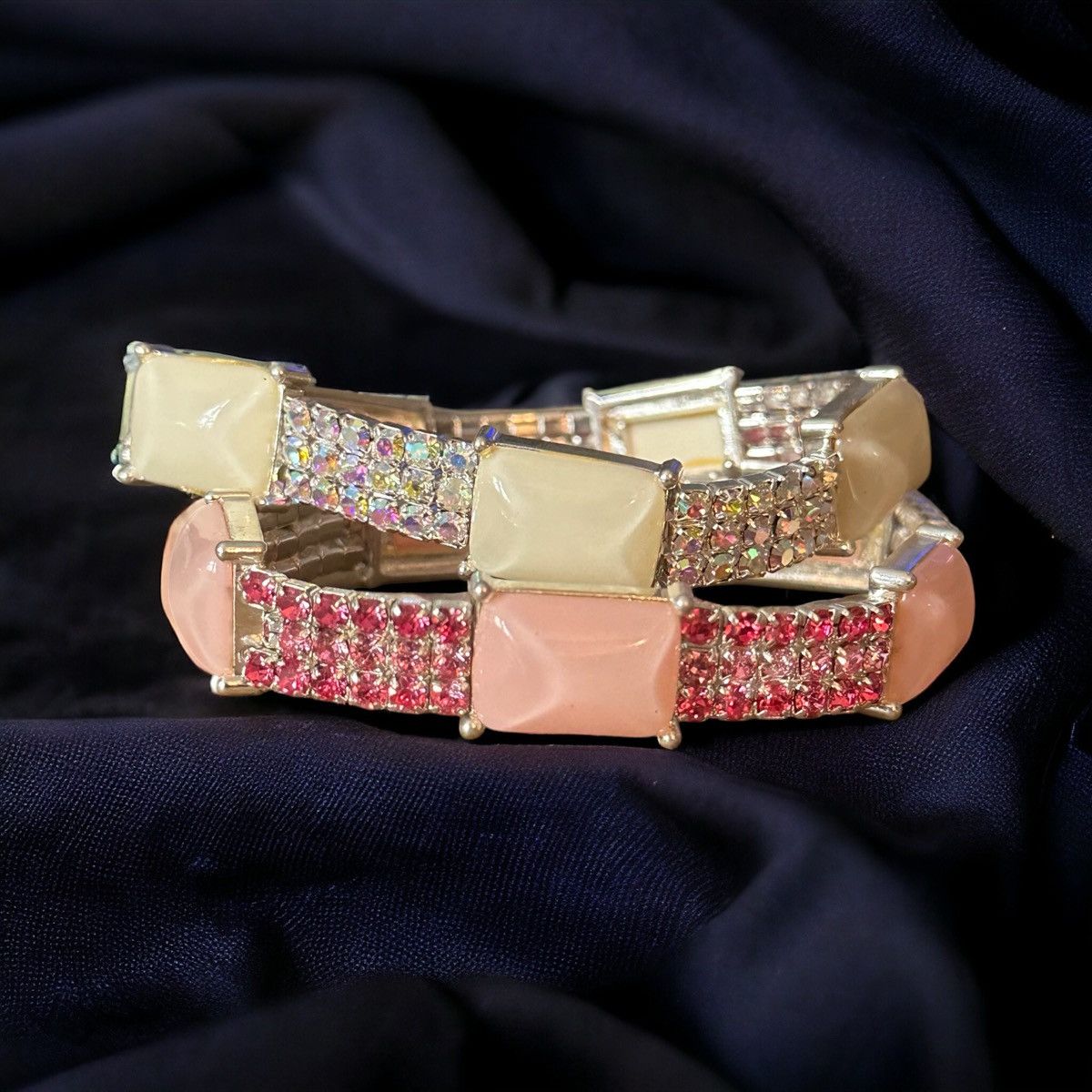 Other Rhinestone pink and cream stretch bracelets Size ONE SIZE - 1 Thumbnail