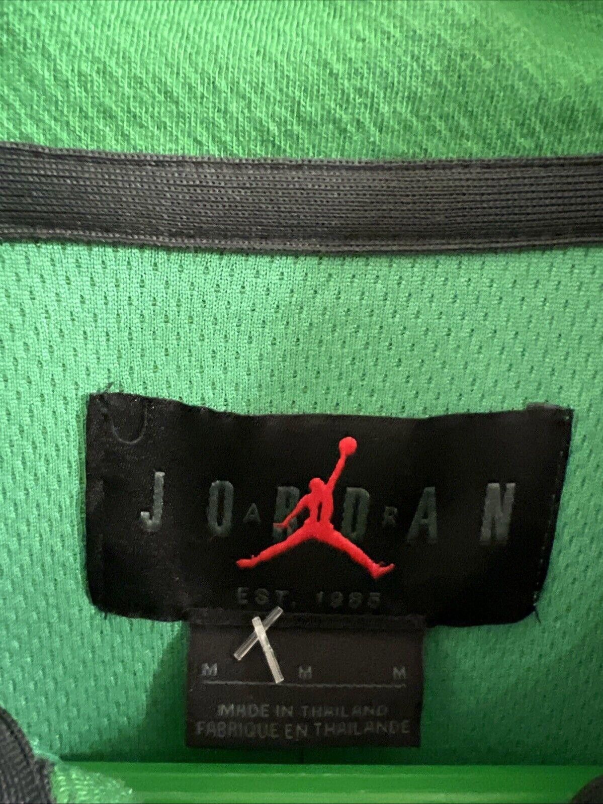 Designer NIKE JORDAN WOMEN'S PULL OVER KELLY GREEN SIZE MEDIUM NWT Size M / US 6-8 / IT 42-44 - 3 Thumbnail