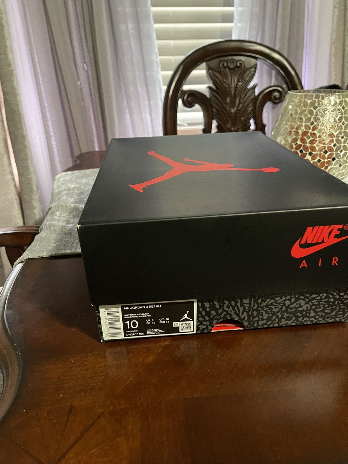 Jordan Brand Air Jordan 3 Fire Red Size US 10 / EU 43 - 9 Thumbnail