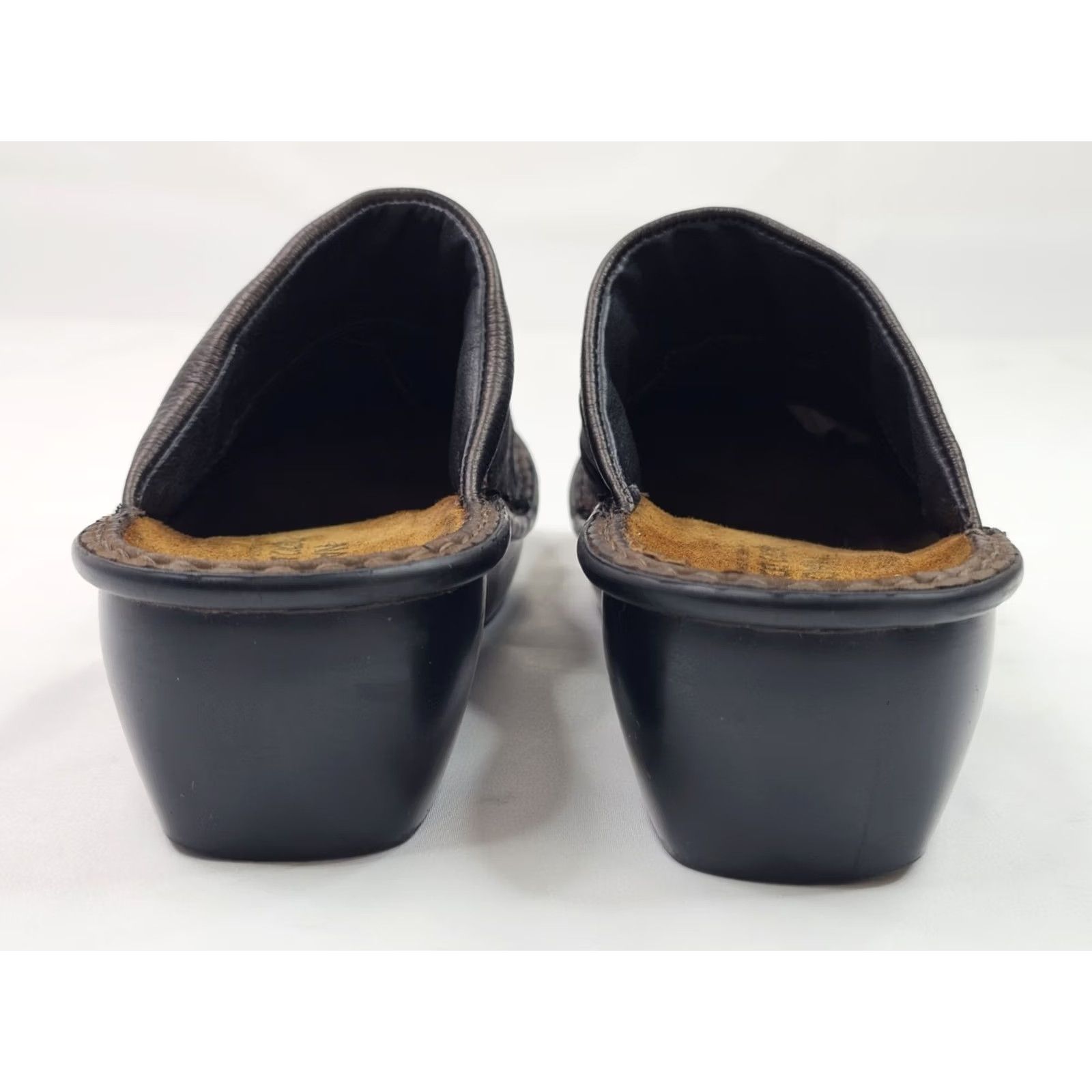 Vintage NAOT Leather Mule Wedge Slides Women EU 38 US 7 Brown Closed Toe Slip On Sandal Clogs Vintage No Size US 7 / IT 37 - 7 Thumbnail