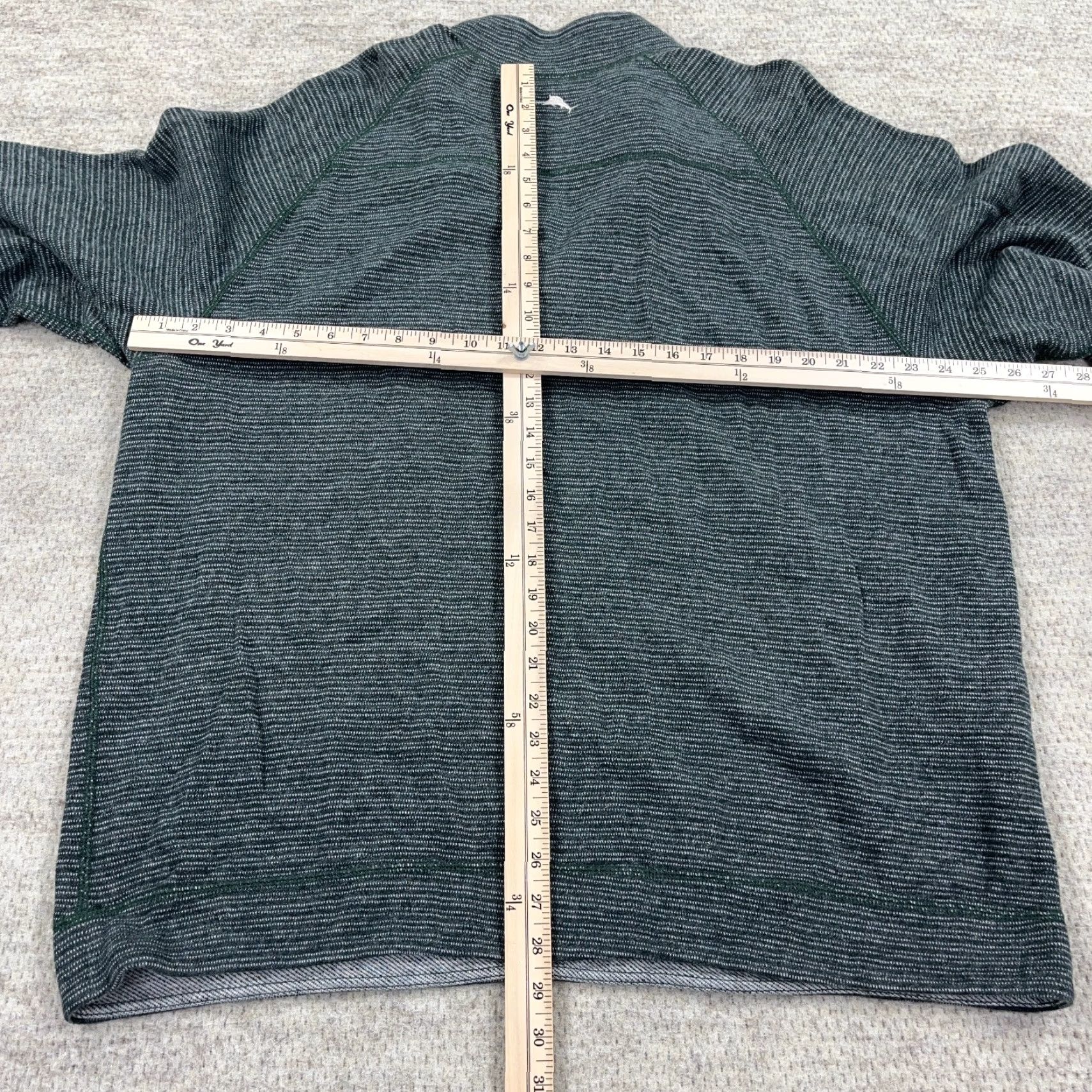Tommy Bahama Tommy Bahama Sweater Men 2XL Green Knit Pullover 1/4 Zip Reversible Casual Golf Walking Classic Modern Size US XXL / EU 58 / 5 - 6 Thumbnail
