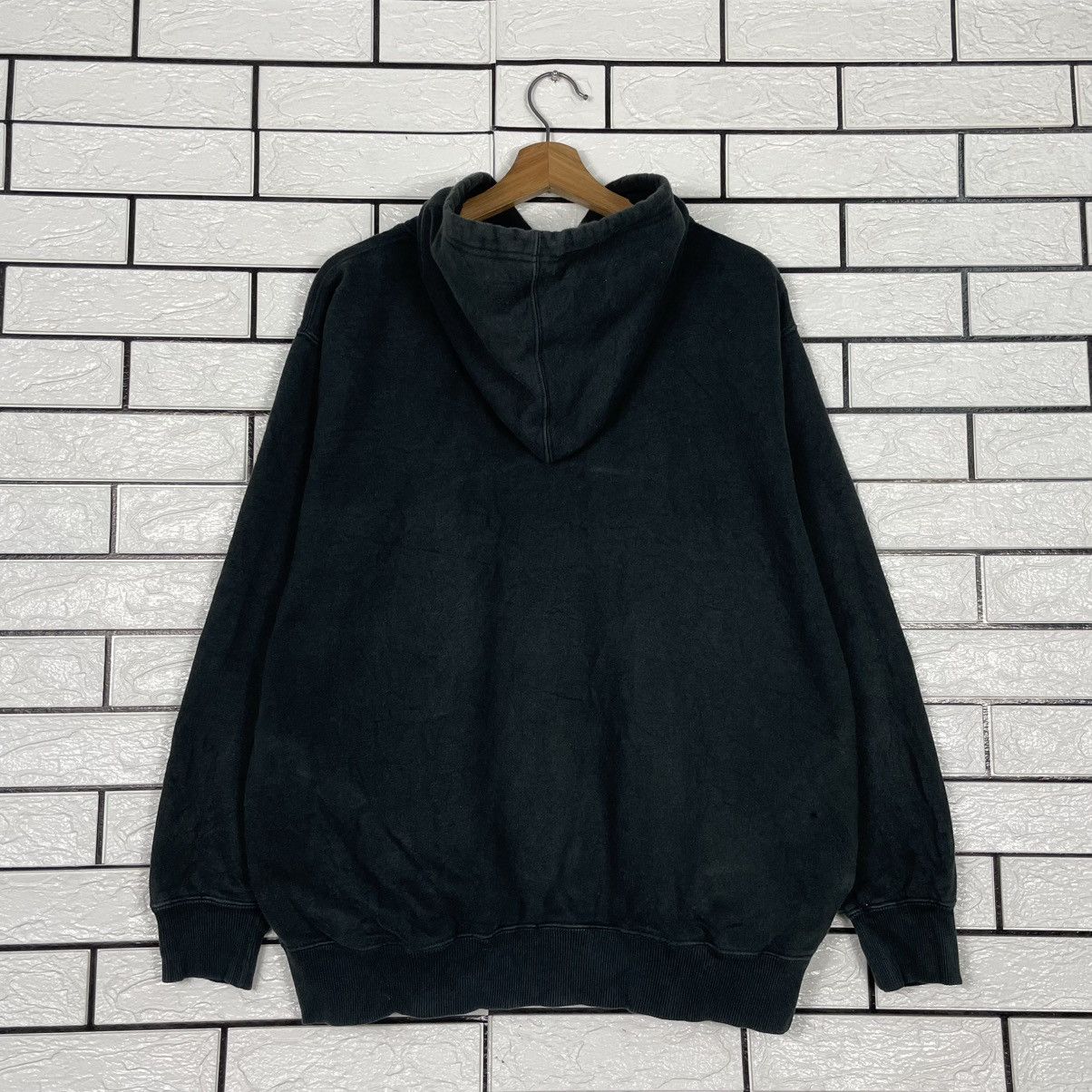 Japanese Brand Airwalk Big Logo Pullover Black Hoodie Size US M / EU 48-50 / 2 - 7 Thumbnail