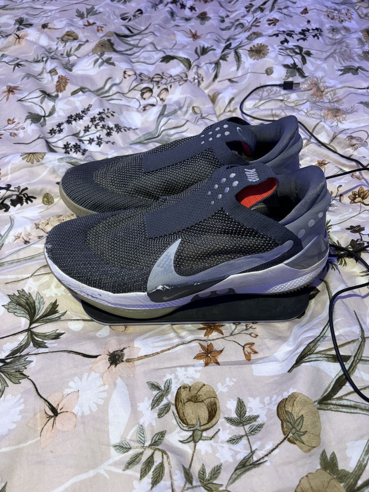 Nike Nike Adapt BB Size US 12 / EU 45 - 1 Thumbnail