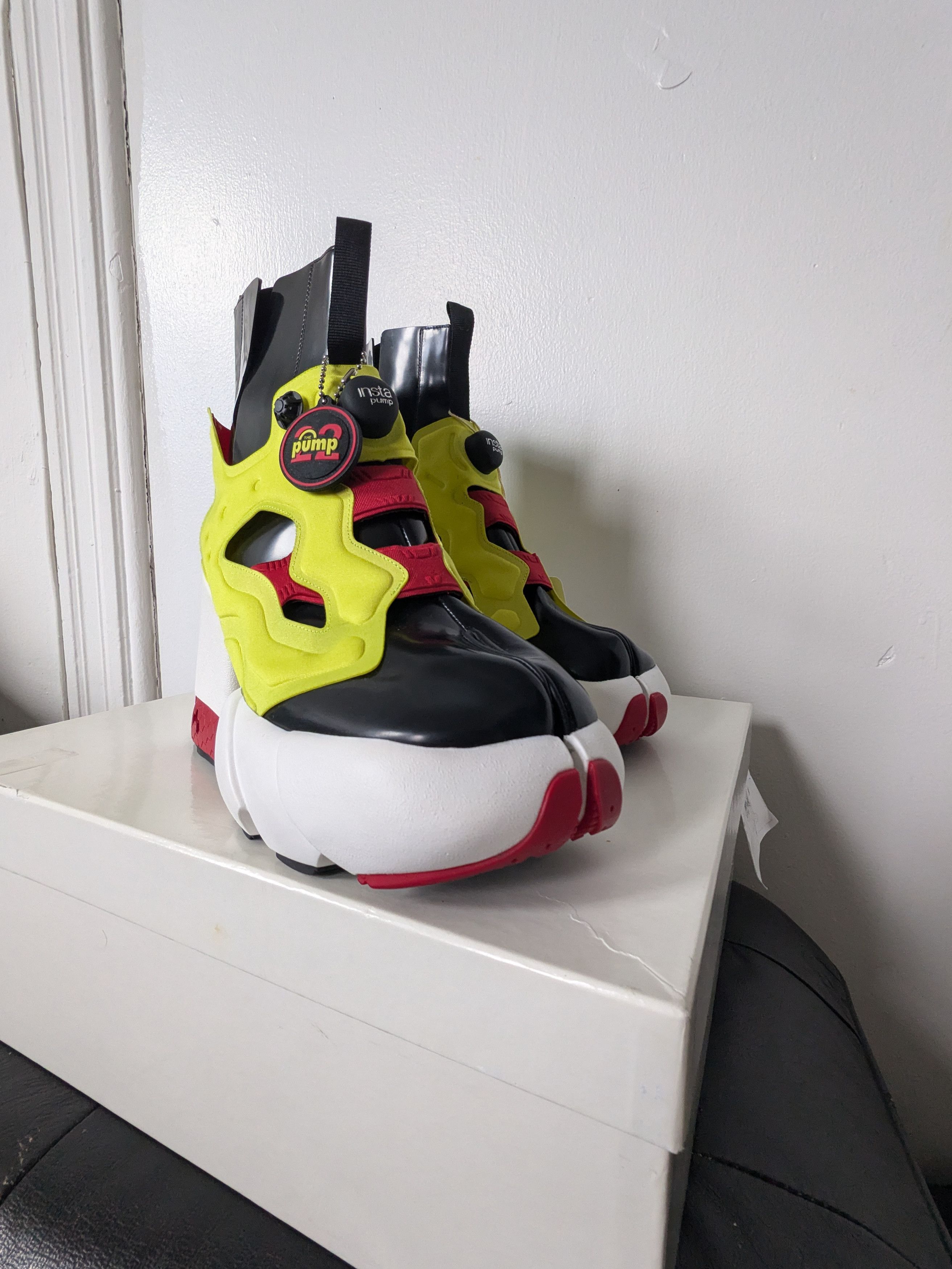 Maison Margiela × Reebok Instapump Tabi Heels Size US 8 / EU 41 - 2 Thumbnail