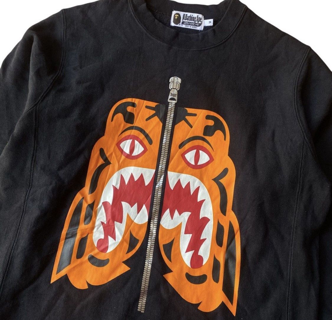 Bape Crewneck Bape tiger Size US M / EU 48-50 / 2 - 3 Thumbnail