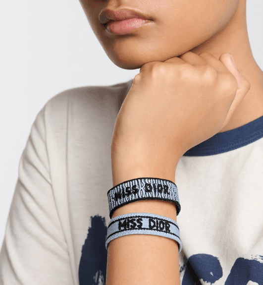 Dior o1w1db10126 B2634W Size :OS/Bracelet Set in Pale Blue/Black Size ONE SIZE - 7 Thumbnail