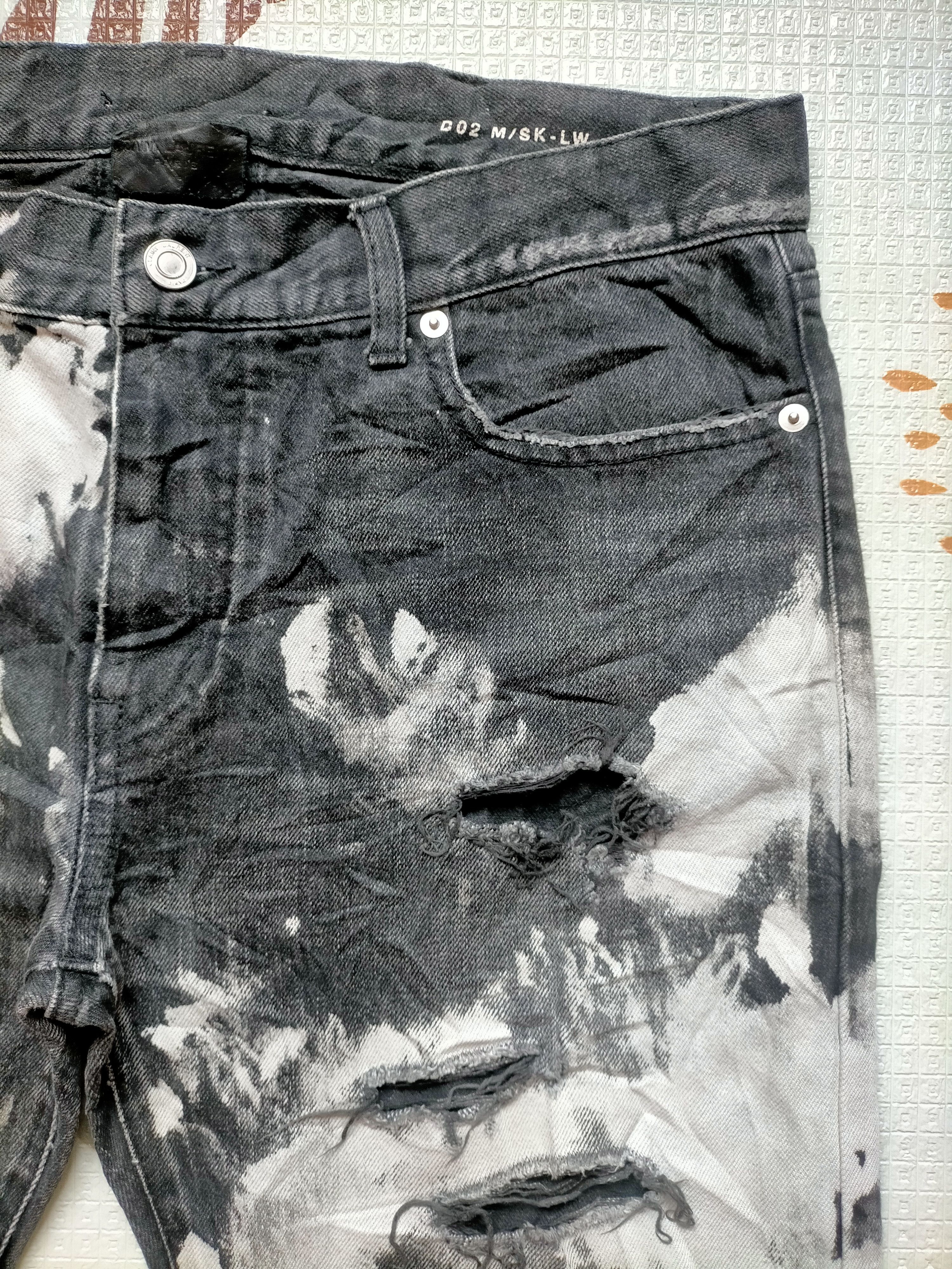 Saint Laurent Paris Saint Laurent Paris D 02 M/SK - LW Destroyed Acid Wash Size US 34 / EU 50 - 5 Thumbnail