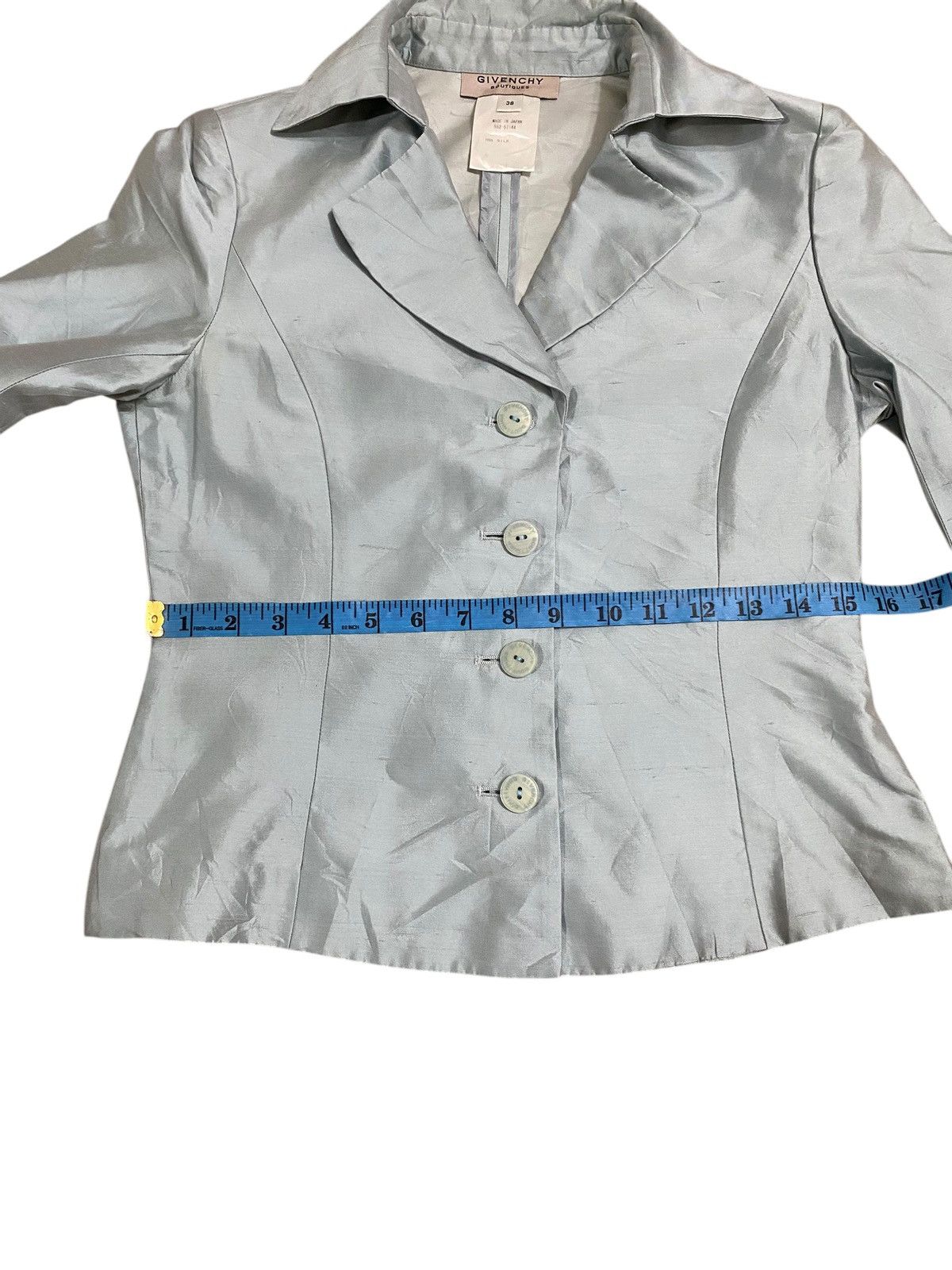 Givenchy × Vintage Vintage givenchy boutiques crop blazer silk size 38 Size S / US 4 / IT 40 - 7 Thumbnail