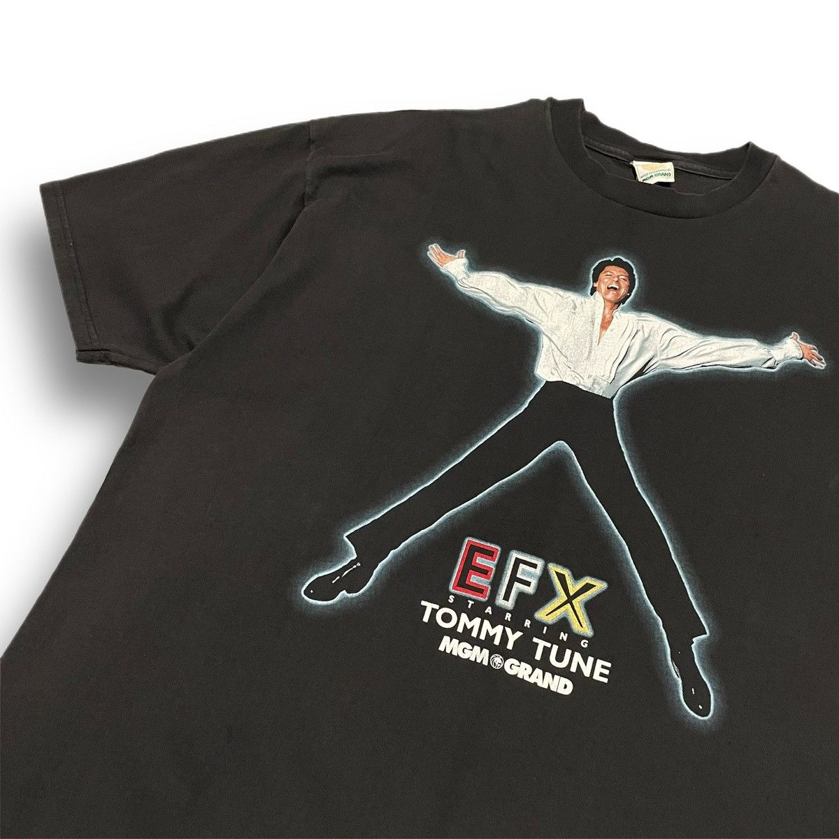 Vintage Vintage 90's Y2K EFX Tommy Tune MGM Grand Tee Size US XXL / EU 58 / 5 - 2 Thumbnail