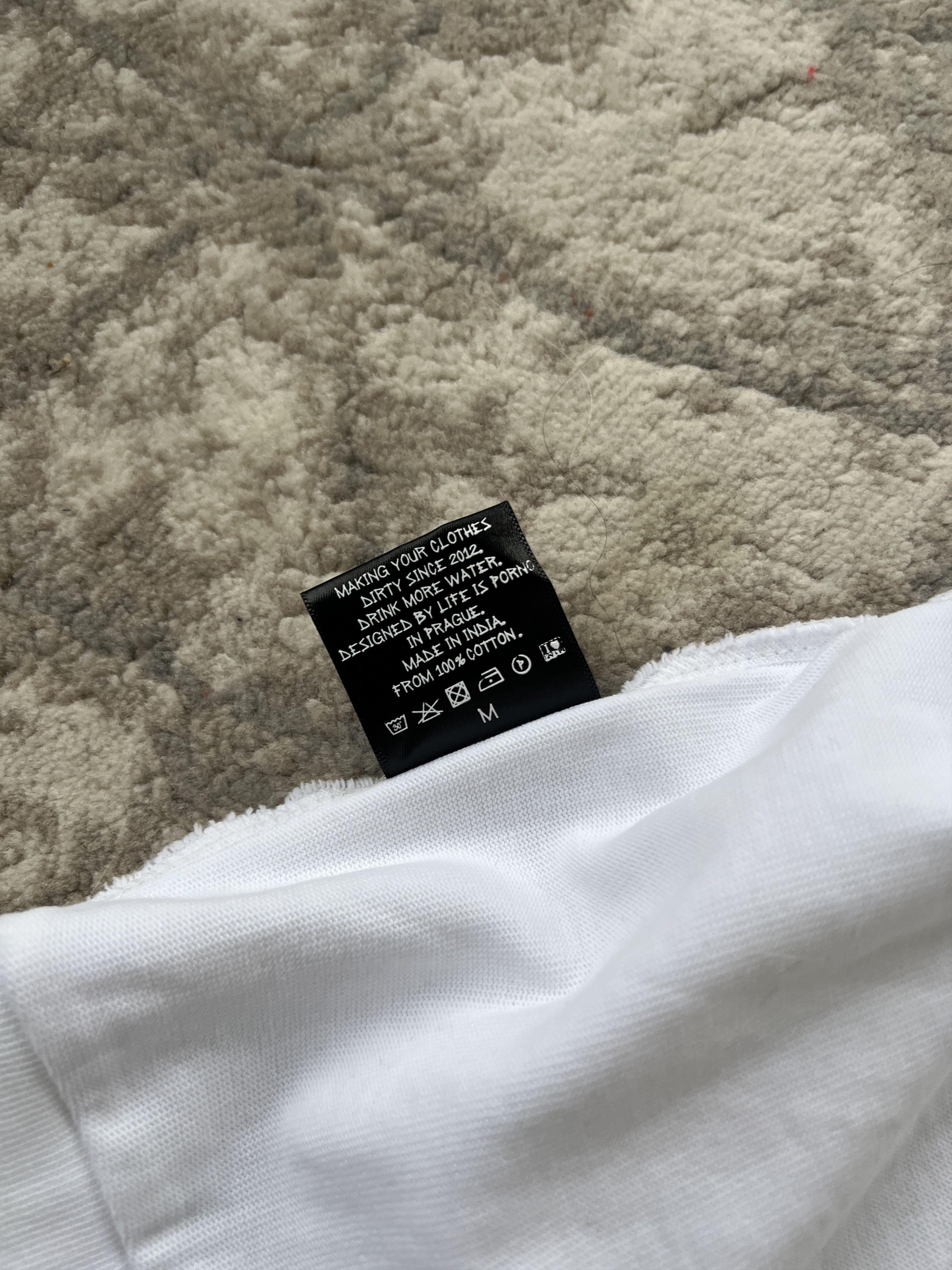 Other Life Is Porno T-Shirt Size US M / EU 48-50 / 2 - 3 Thumbnail
