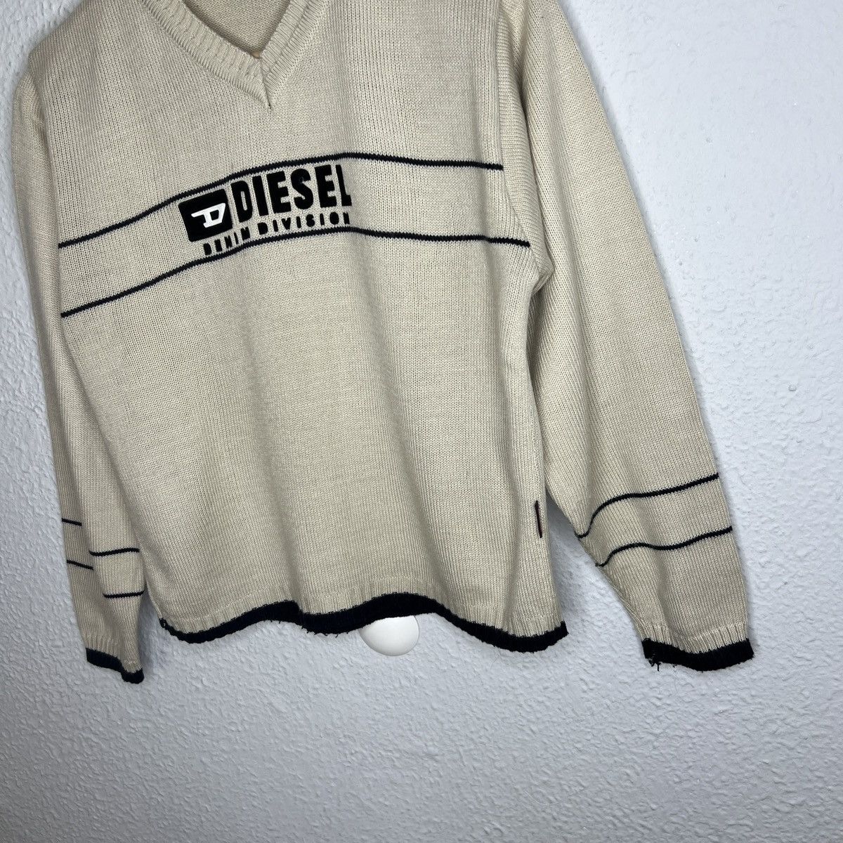Diesel × Vintage Vintage Diesel Sweater Knitwear Jumper Spellout Logo Beige Size M / US 6-8 / IT 42-44 - 3 Thumbnail