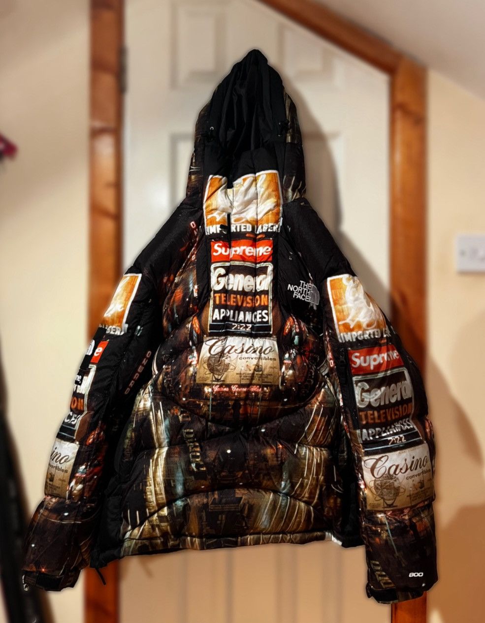Supreme × THE NORTH FACE TIMES SQUARE Buy Supreme x The North Face Taped Seam Shell Jacket 'Times