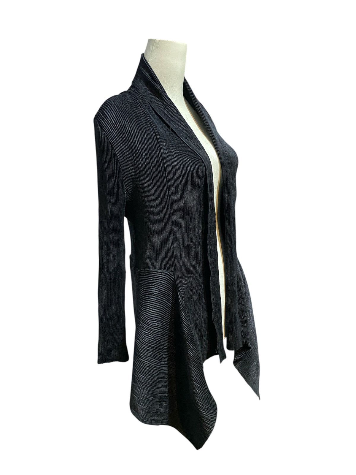Japanese Brand × Pleats Please Issey Miyake × Yasuyuki Ishii CLOAKS CRESCENT INSPRIED PLEATS PLEASE STYLE 🖤 Size US M / EU 48-50 / 2 - 3 Thumbnail