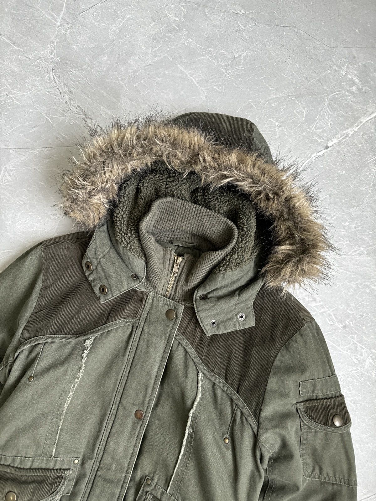 Japanese Brand 00s Fur Hood Corduroy Bomber Jacket Ifsixwasnine Japan style Size L / US 10 / IT 46 - 8 Thumbnail