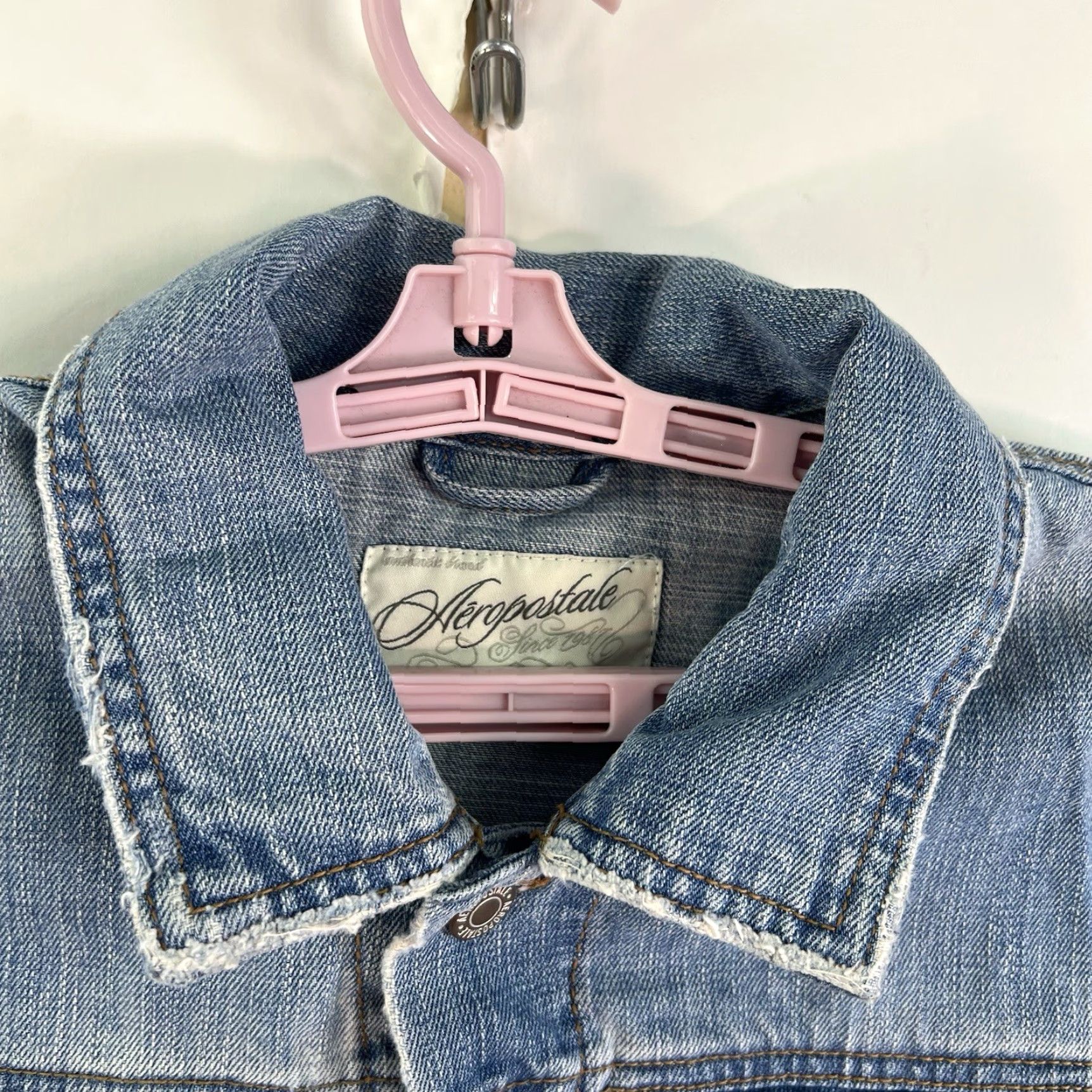 Vintage VINTAGE Aéropostale Denim Jacket Women Size M Blue Embroidered Western 90s Casual Size 32" / US 10 / IT 46 - 3 Thumbnail