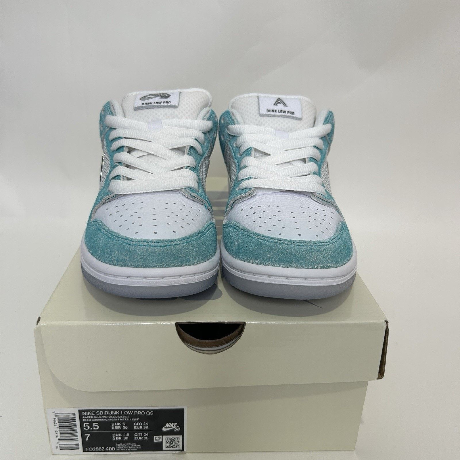 Nike Nike SB Dunk Low Pro QS X April Skateboards “Tiffany” Size US 5.5 / EU 38 - 2 Thumbnail