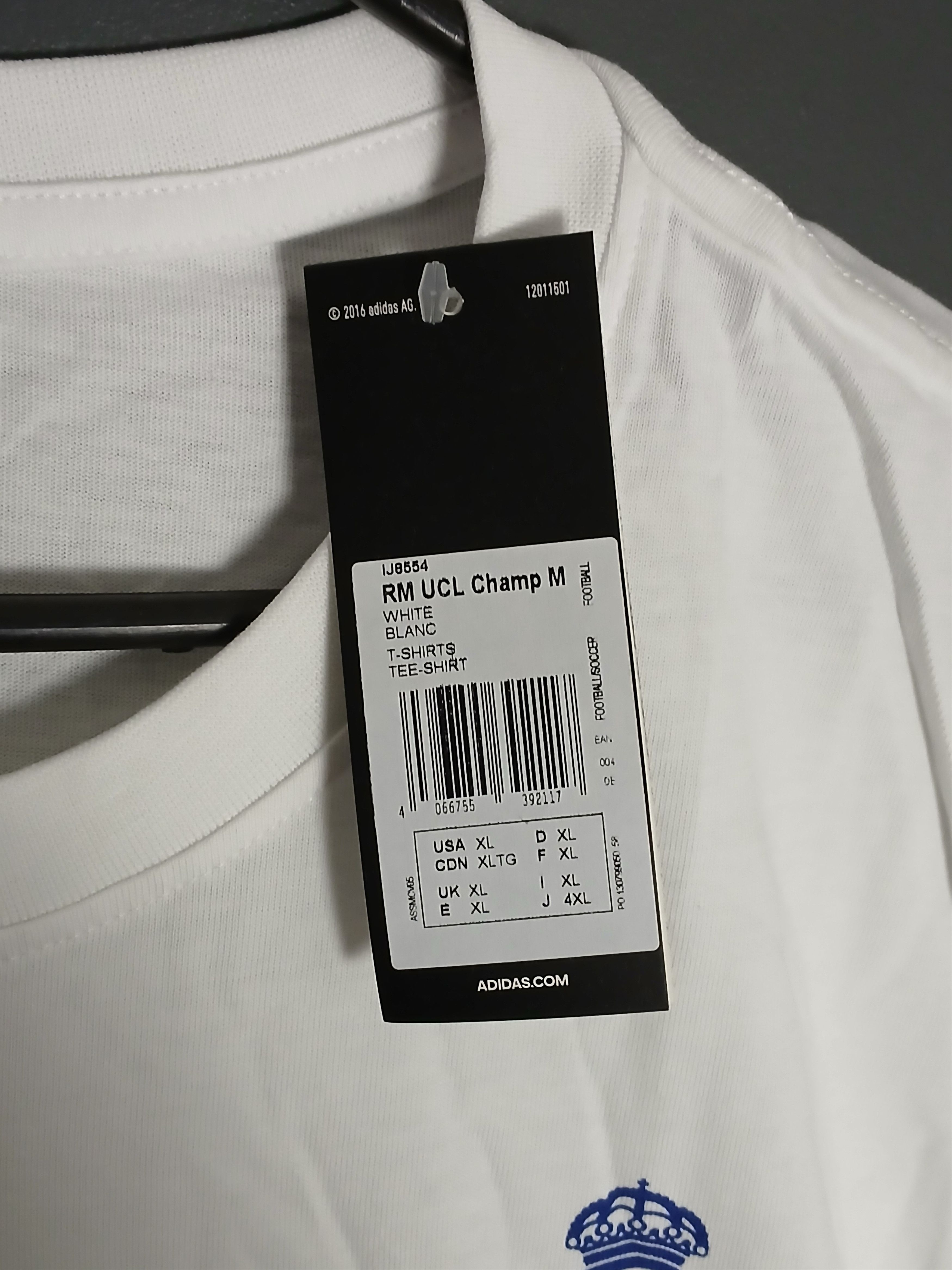 Adidas New Real Madrid 14 Champions League Football T-Shirt Size US XL / EU 56 / 4 - 9 Thumbnail