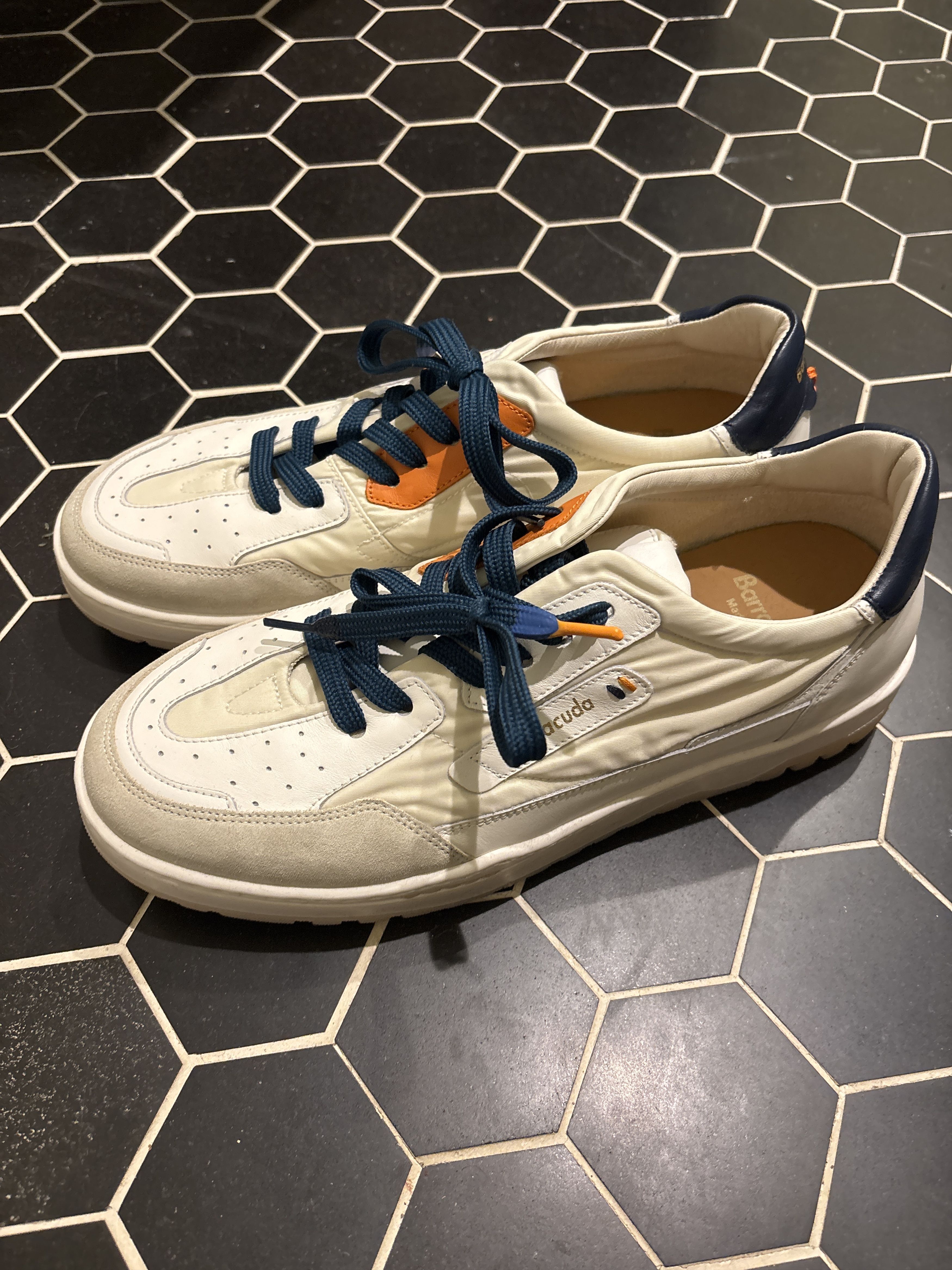 Barracuda Barracuda Italian Sneaker Size US 11.5 / EU 44-45 - 1 Thumbnail