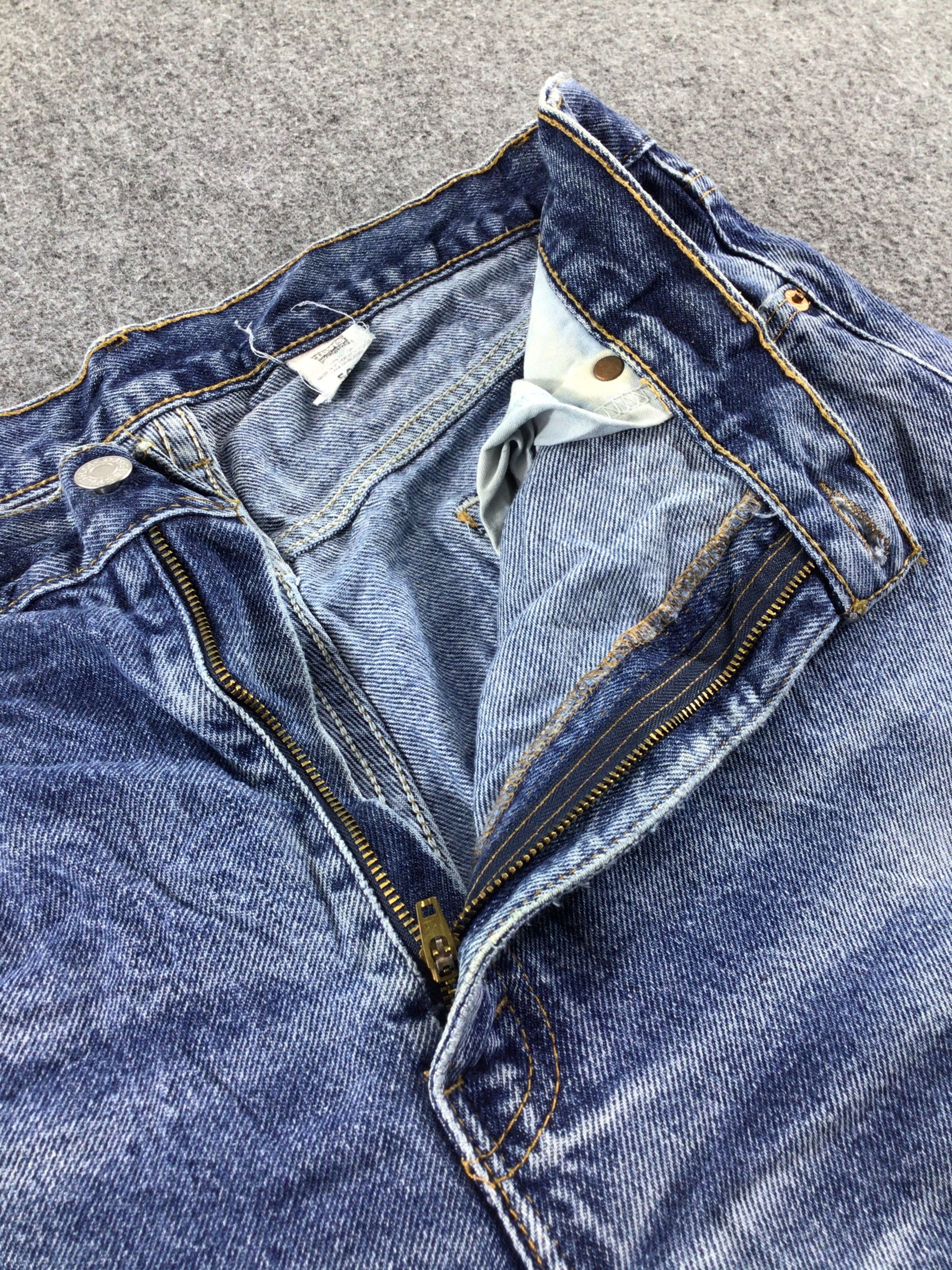 Levi's Vintage Levis 505 Jeans -J472 Size US 35 - 8 Thumbnail